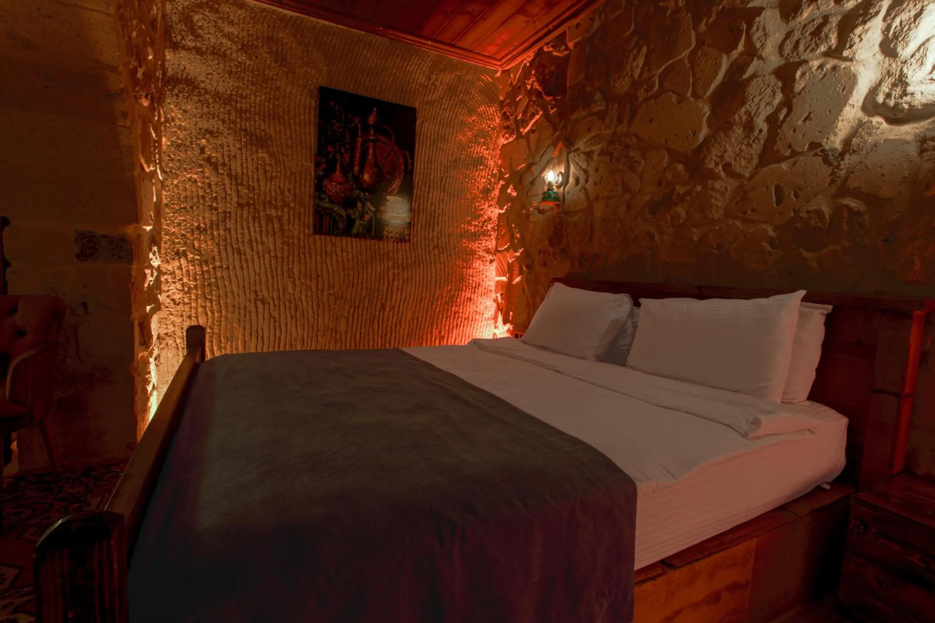 Bed in Babili Cappadocia Cave