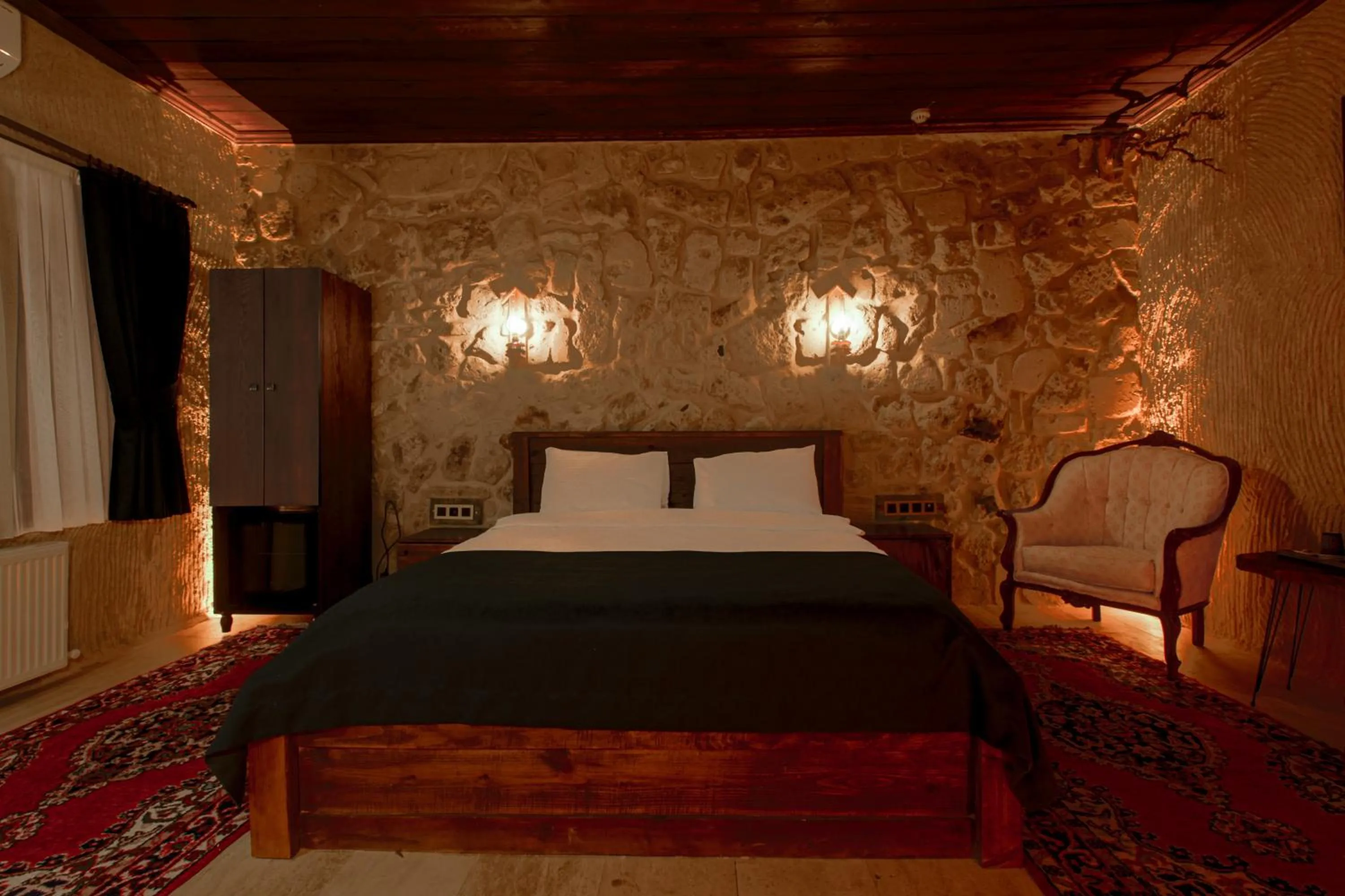 Bed in Babili Cappadocia Cave