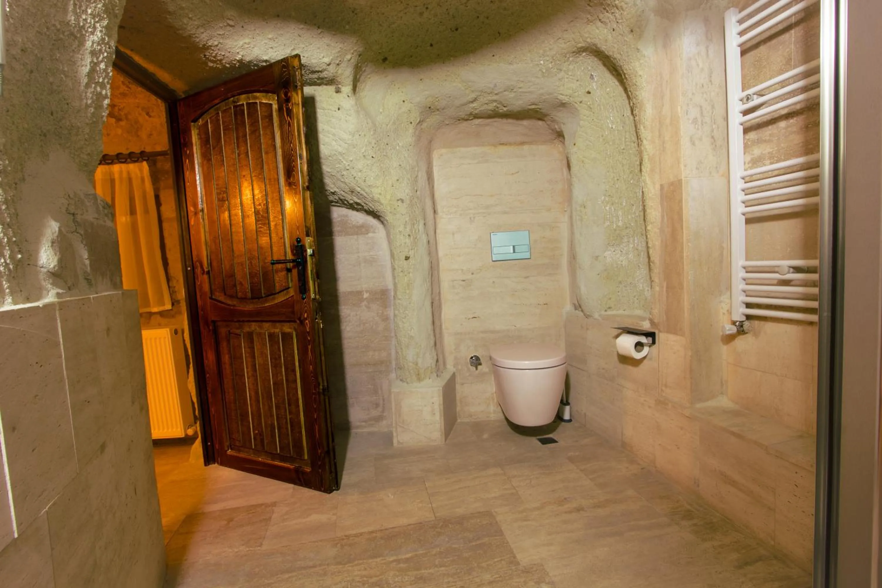 Shower in Babili Cappadocia Cave