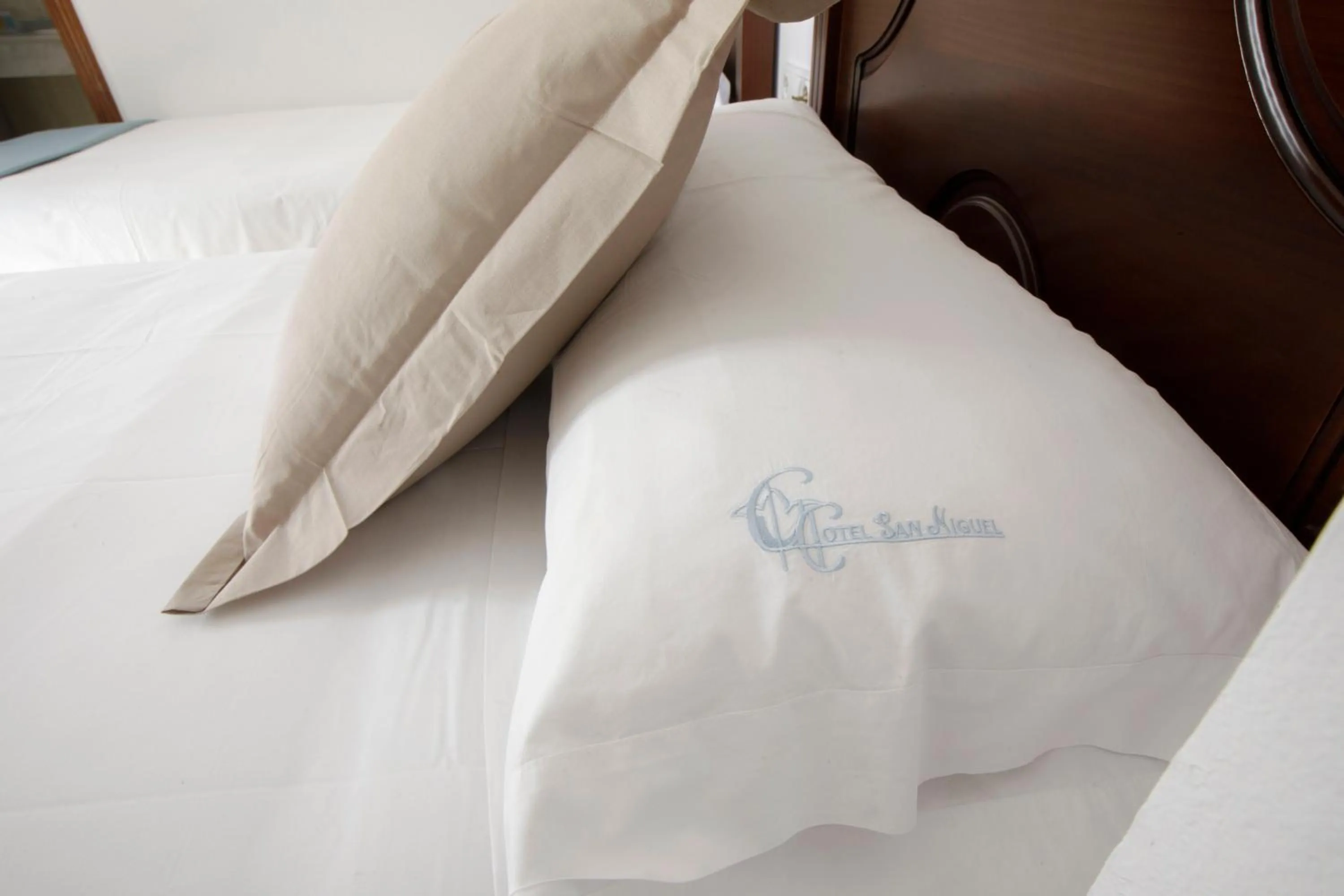 Decorative detail, Bed in Hotel San Miguel