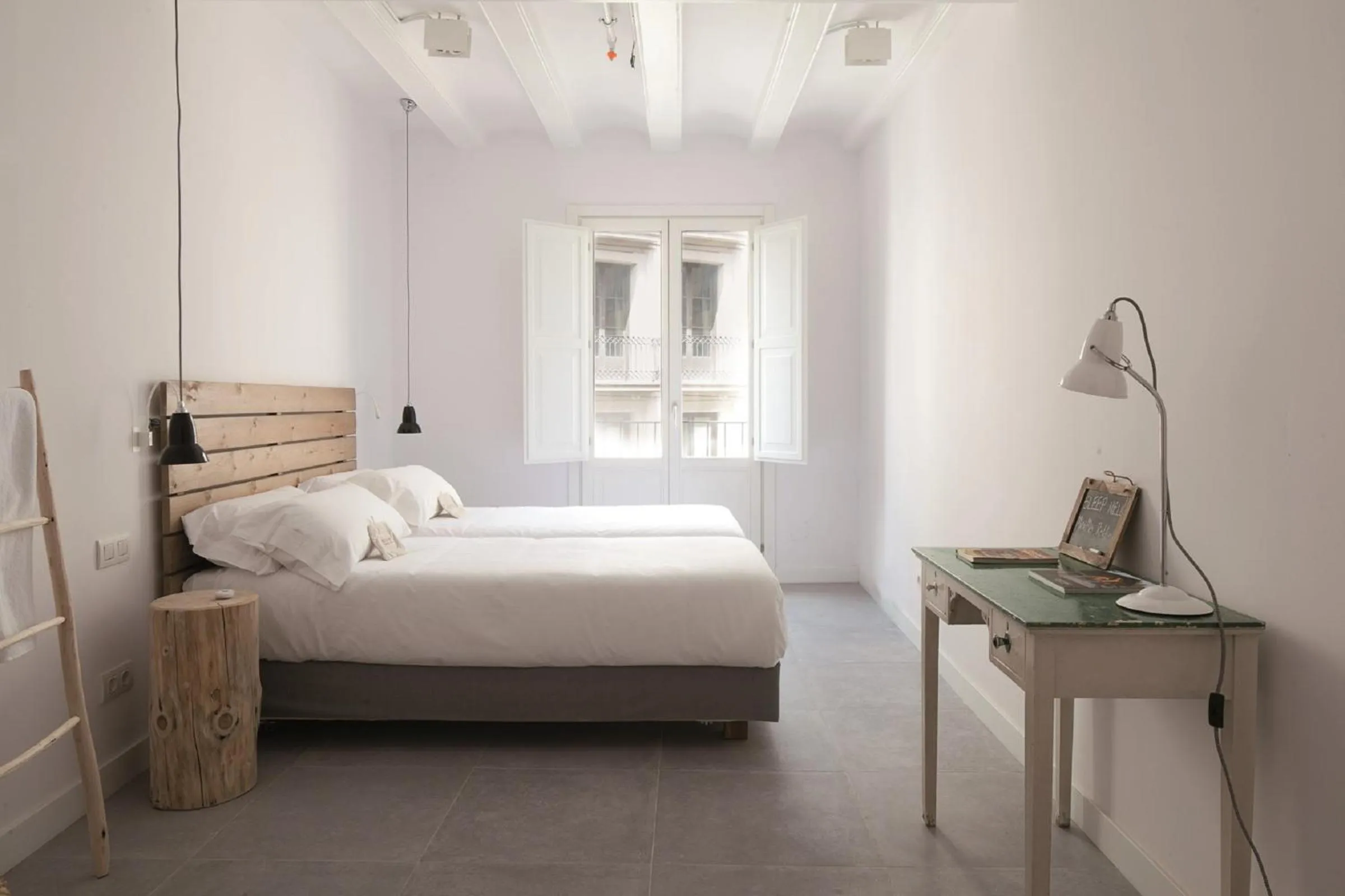 Bedroom, Bed in Eco Boutique Hostal Grau