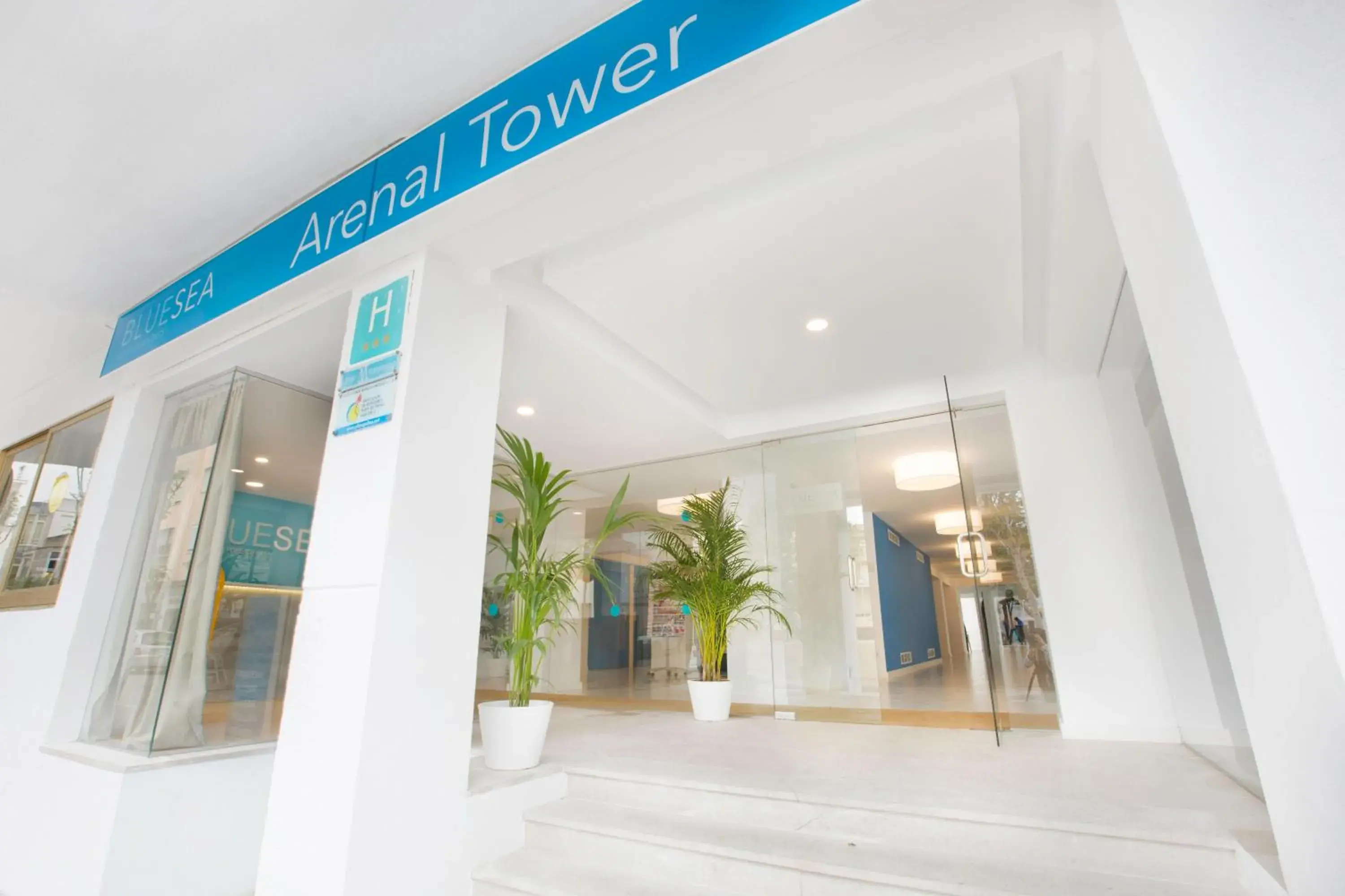 Property building in BLUESEA Arenal Tower Adults Only Property building in BLUESEA Arenal Tower Adults Only