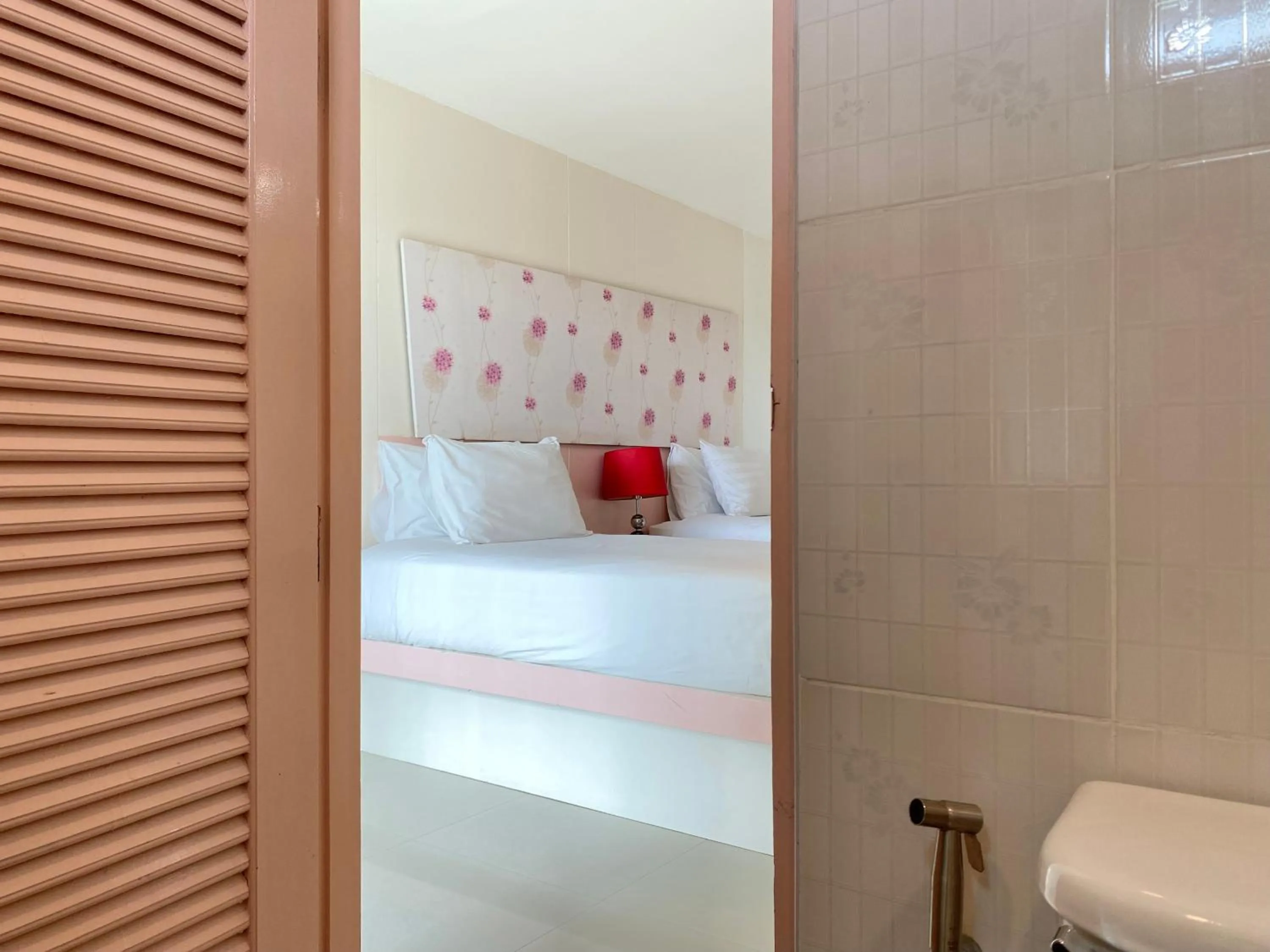 Shower in Patong Platinum