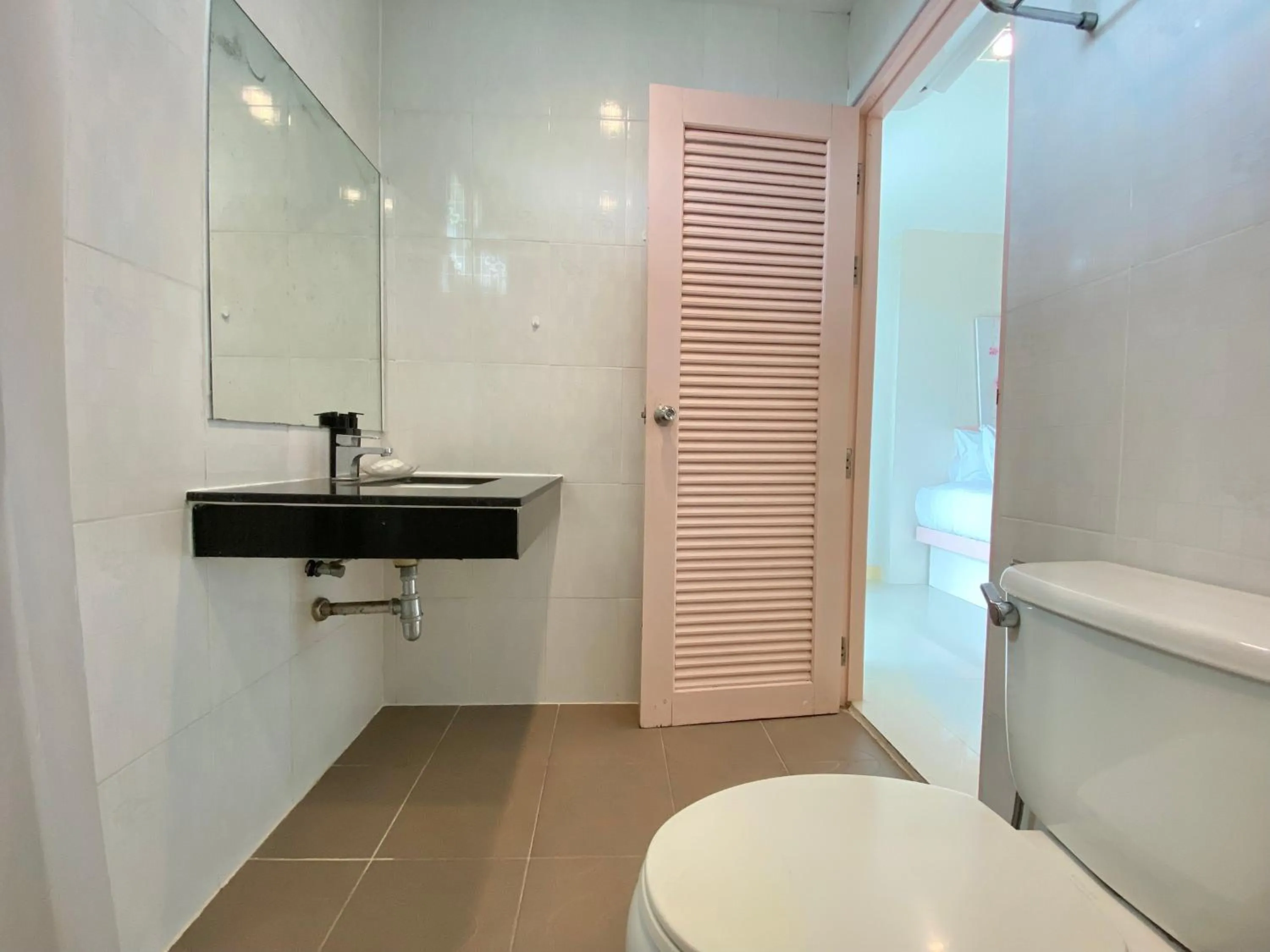 Shower in Patong Platinum