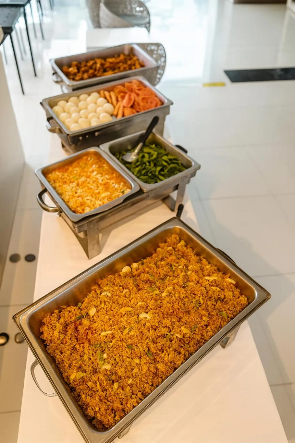 Breakfast in Patong Platinum