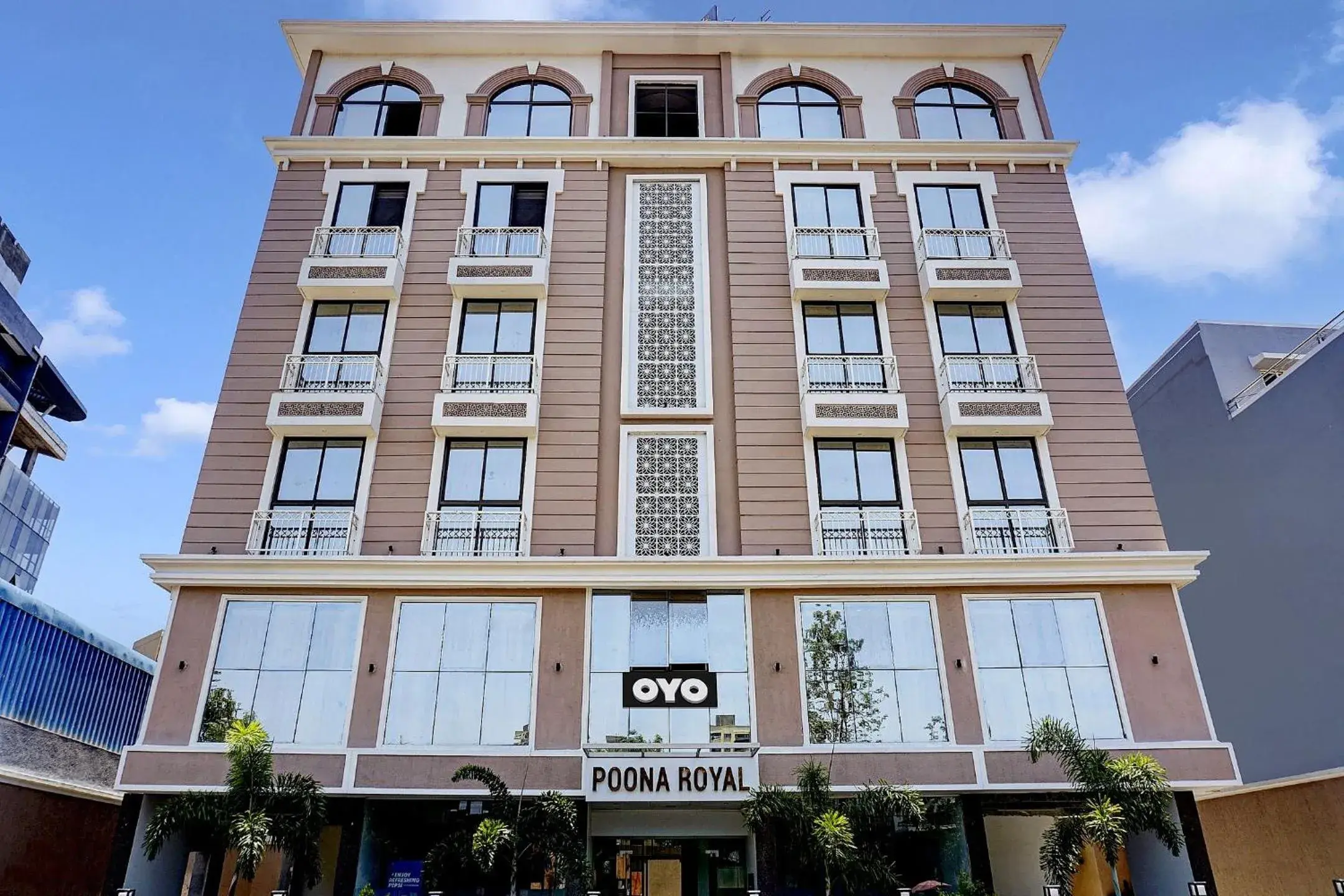 Facade/entrance in Super Townhouse Poona Royal Facade/entrance in Super Townhouse Poona Royal