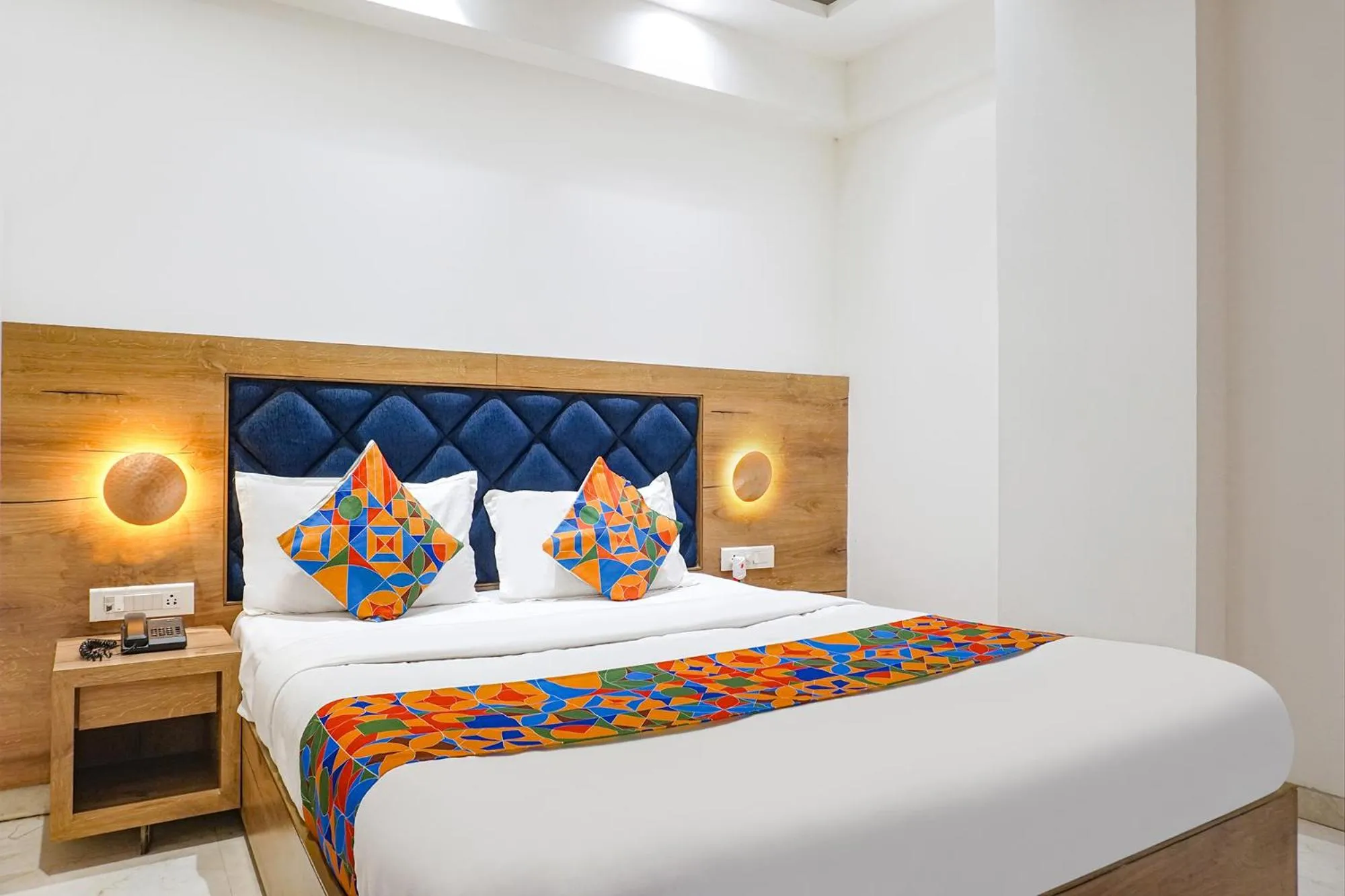 Bed in FabHotel Pancharatna Regency - Nr Medicover Hospital