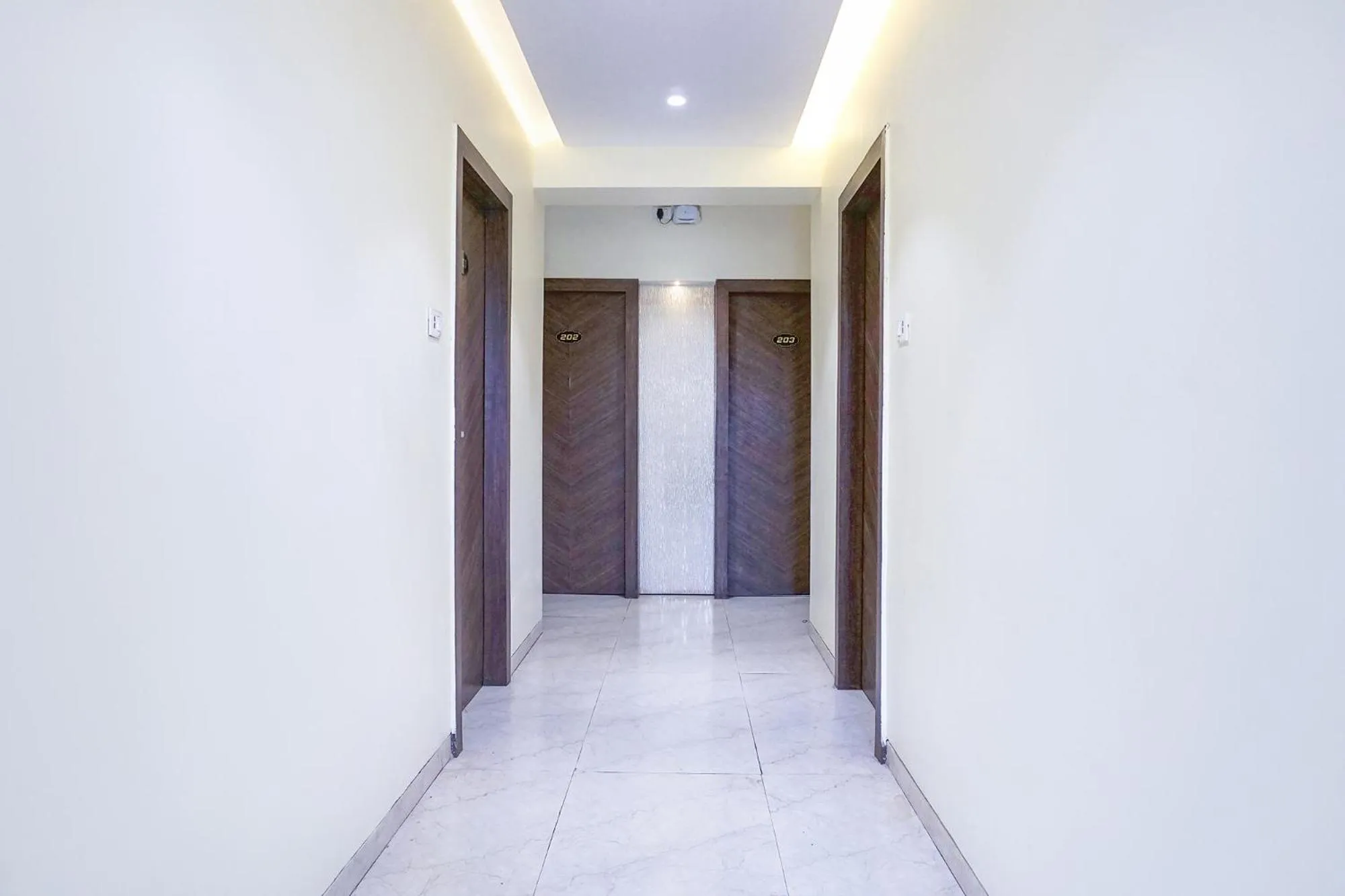 Lobby or reception in FabHotel Pancharatna Regency - Nr Medicover Hospital