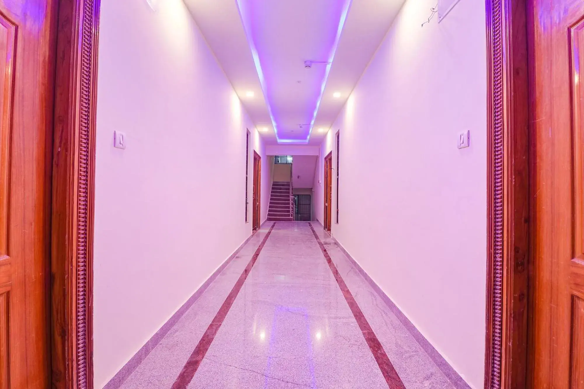 Lobby or reception in FabHotel E City Inn - 3 Km from Infosys Campus Lobby or reception in FabHotel E City Inn - 3 Km from Infosys Campus