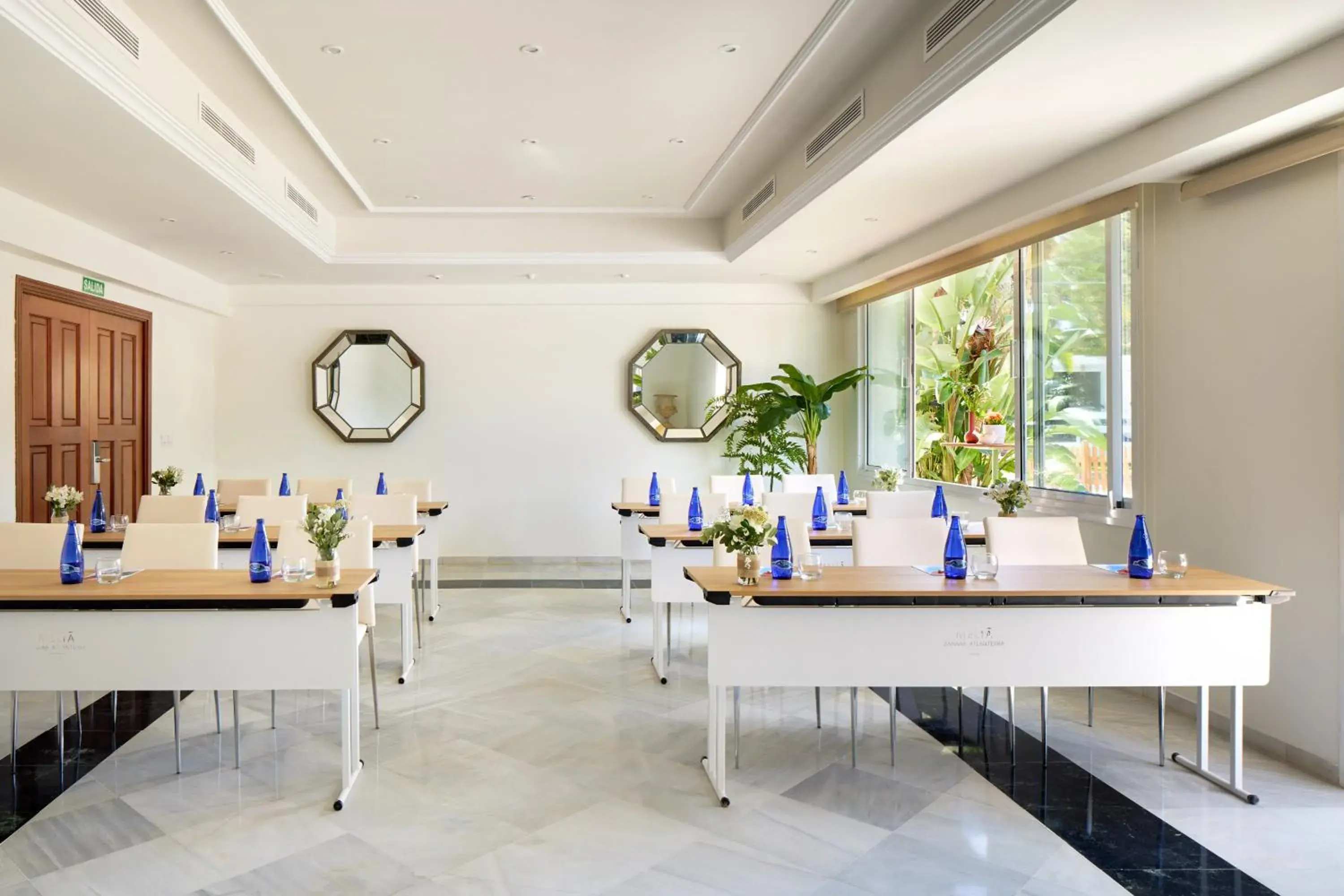 Meeting/conference room, Restaurant/Places to Eat in Meliá Zahara Resort & Villas