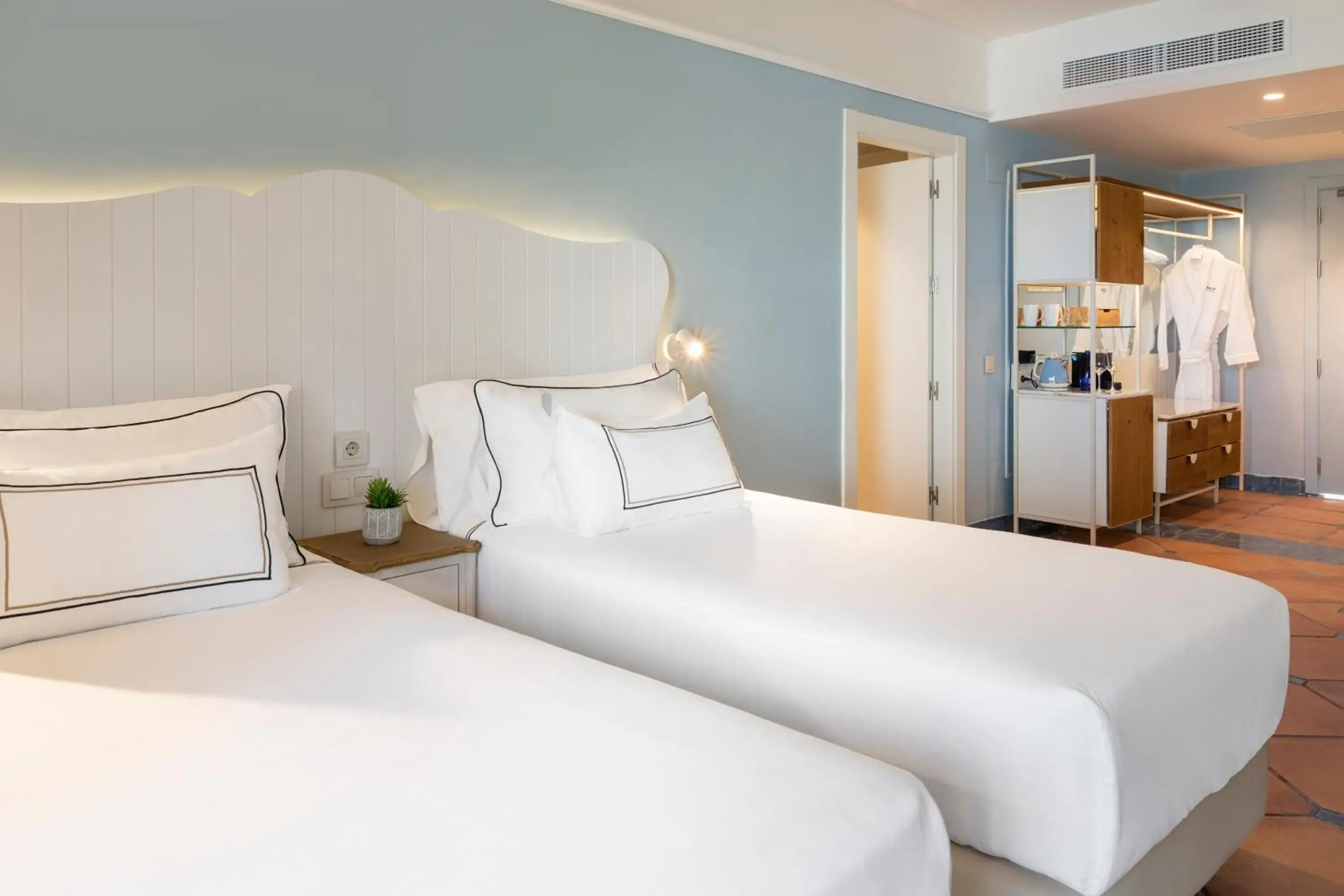 Bed in Meliá Zahara Resort & Villas