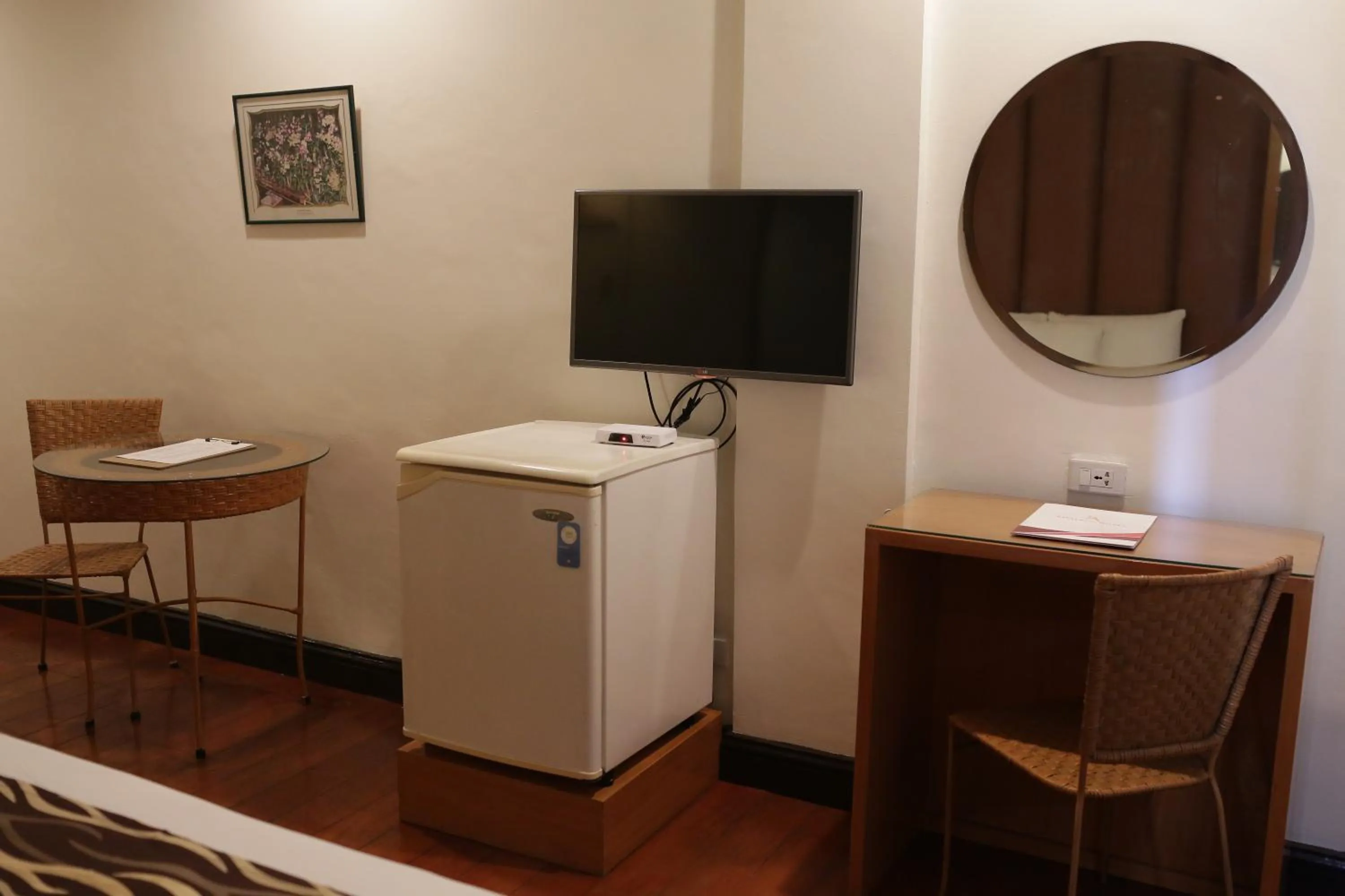 TV and multimedia in AMALFI718 HOTEL