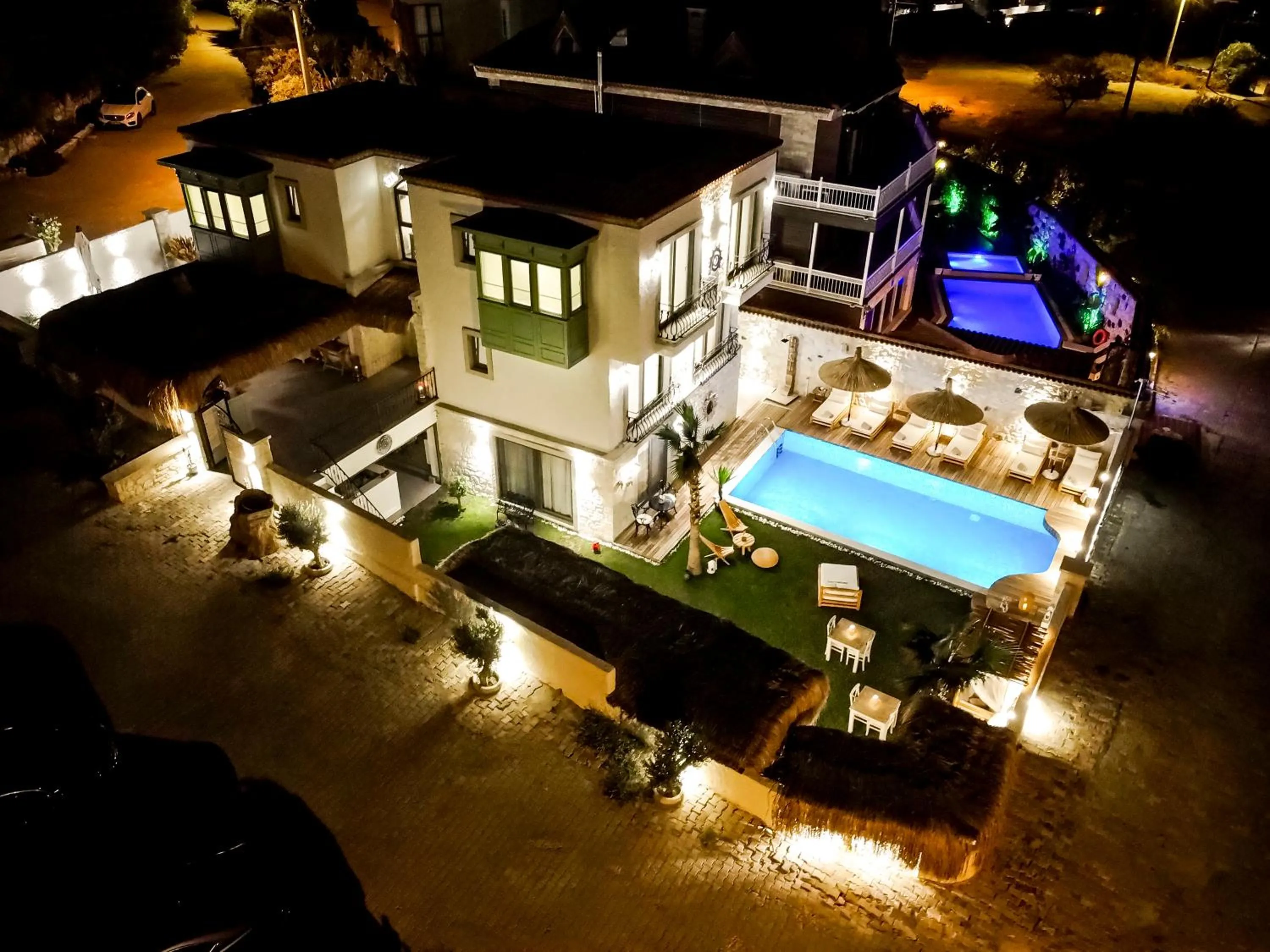 Night in SOL DE VERANO OTEL