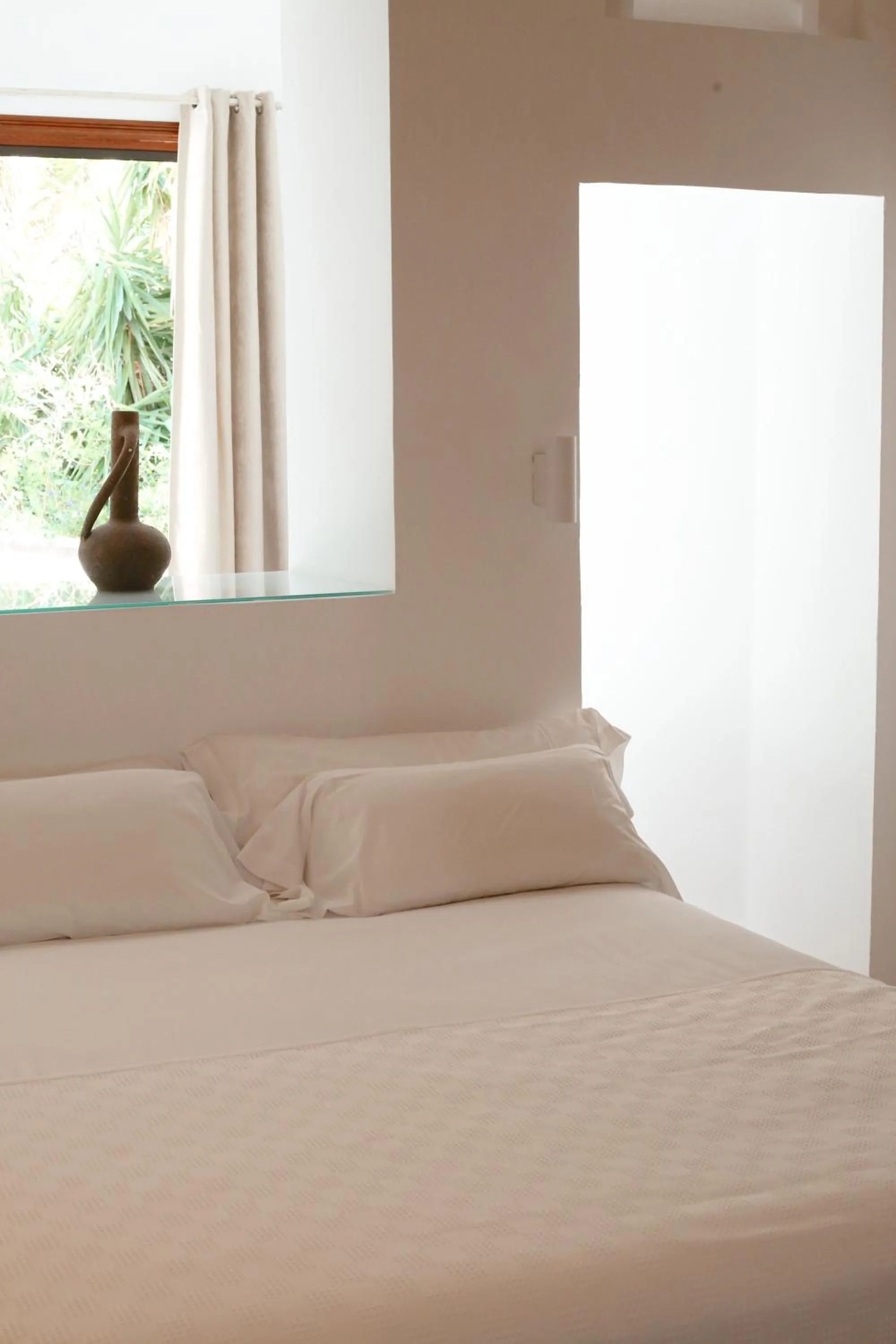 Bed in Fornalutx Petit Hotel - Bed & Breakfast