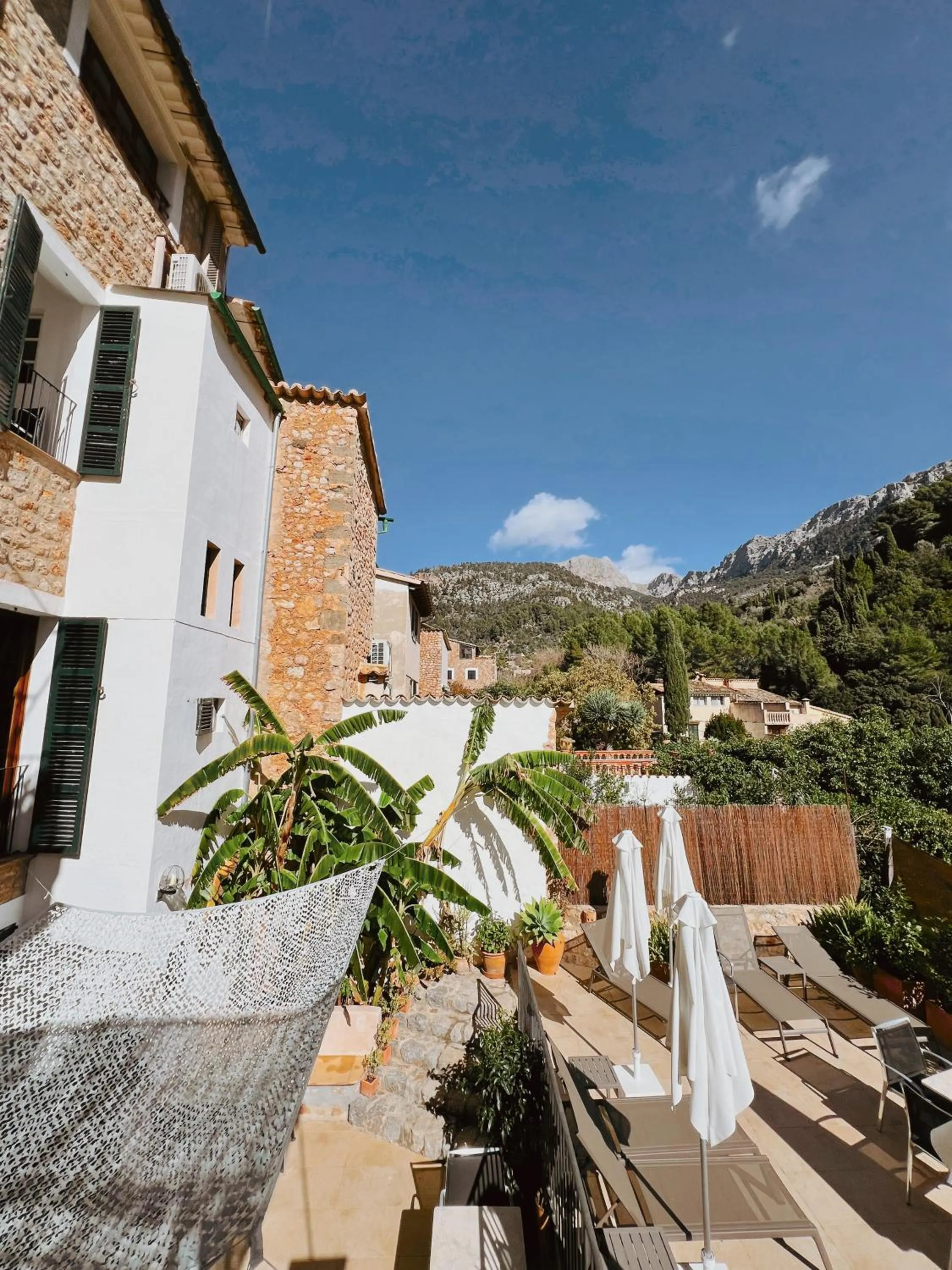 Fornalutx Petit Hotel - Bed & Breakfast