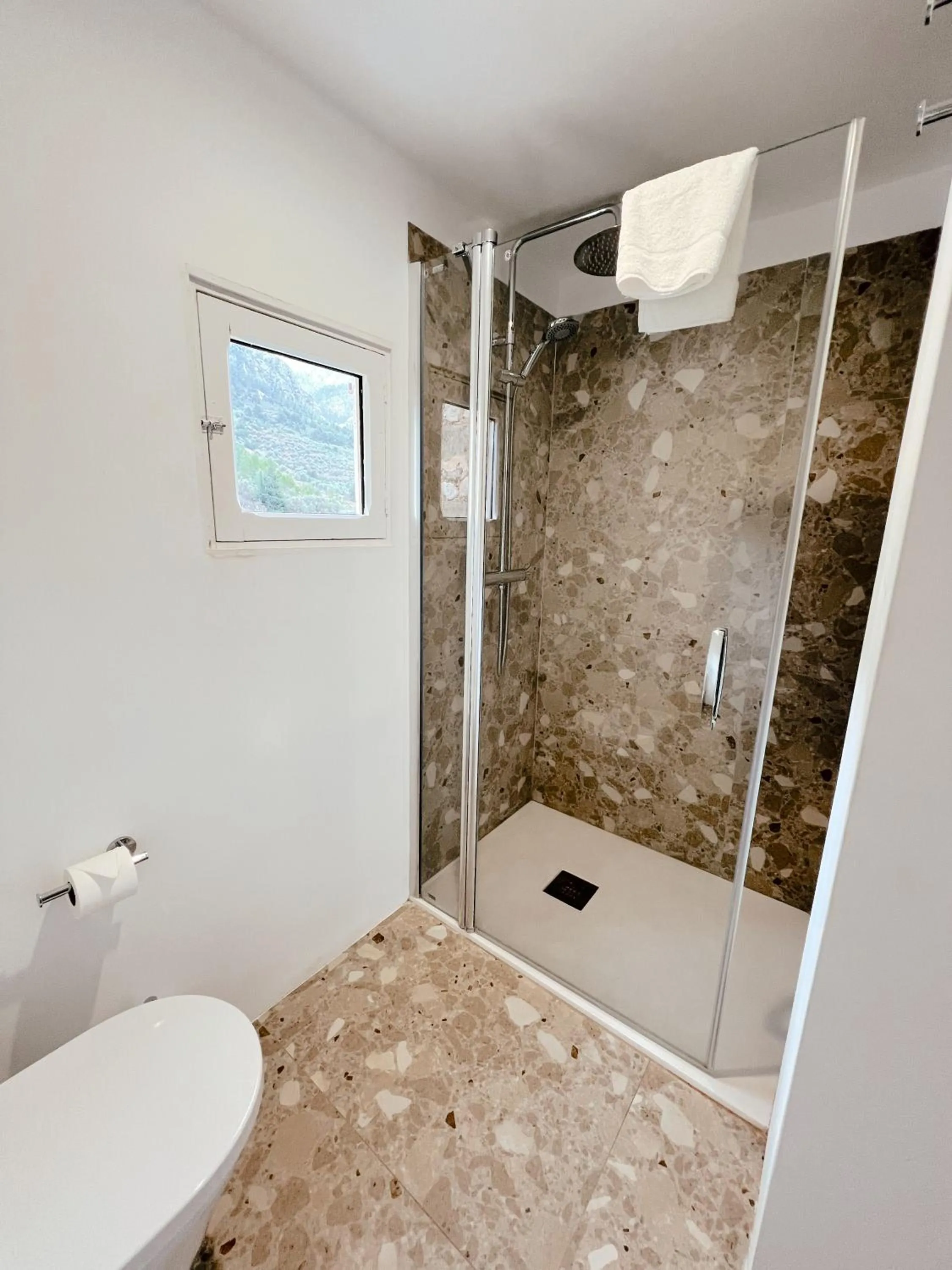 Fornalutx Petit Hotel - Bed & Breakfast