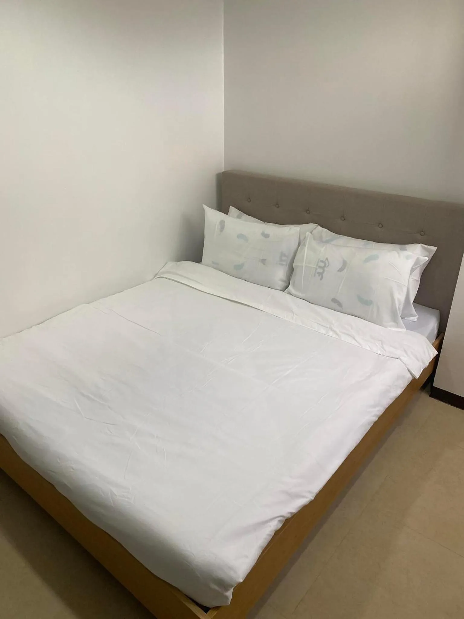 Bed in Ma Lourdes Inn-Washington Street