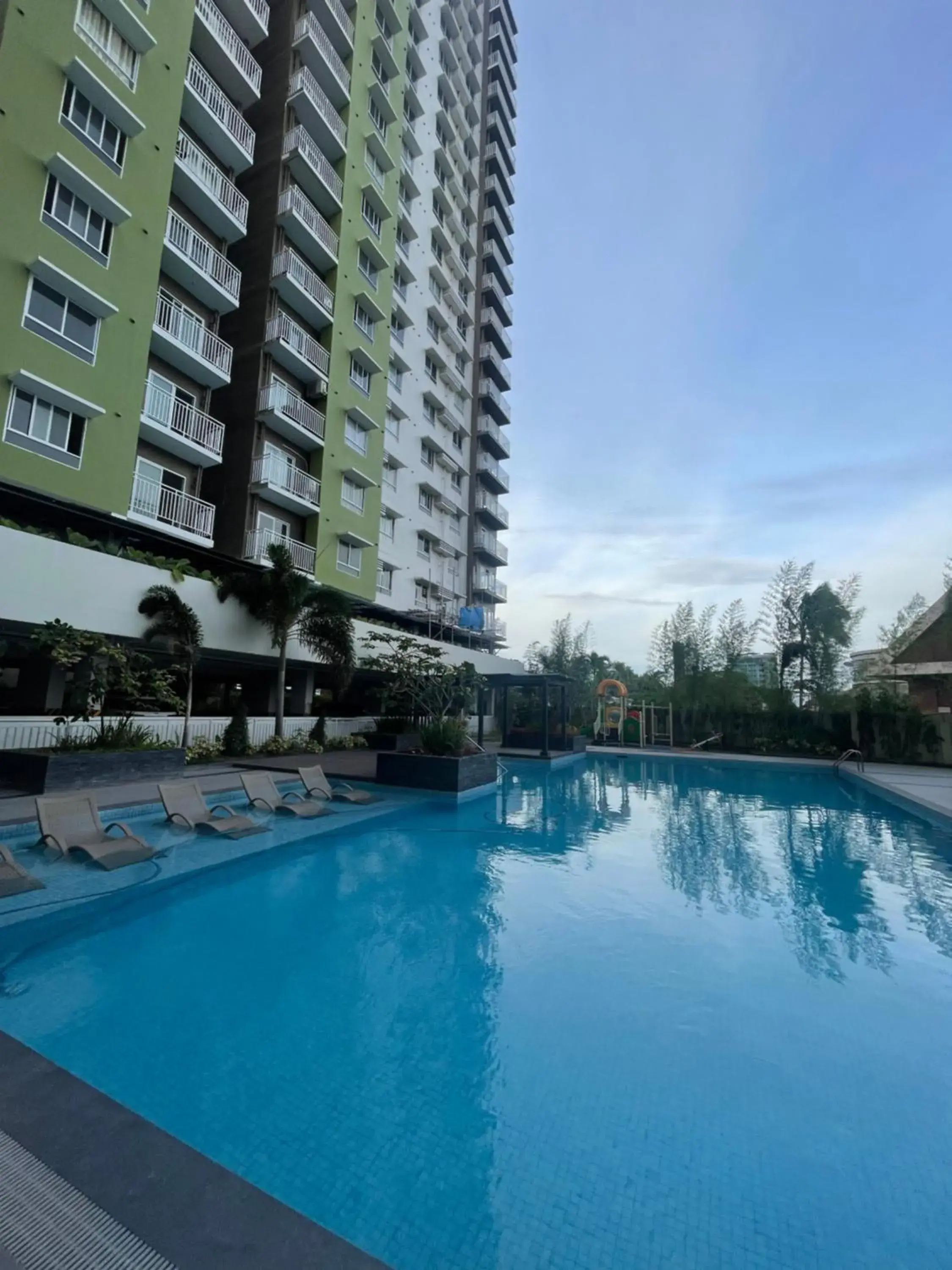 Mesatierra Garden Residences Mesatierra Garden Residences