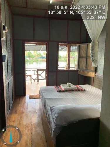 Bed in Pa Kha Guesthouse