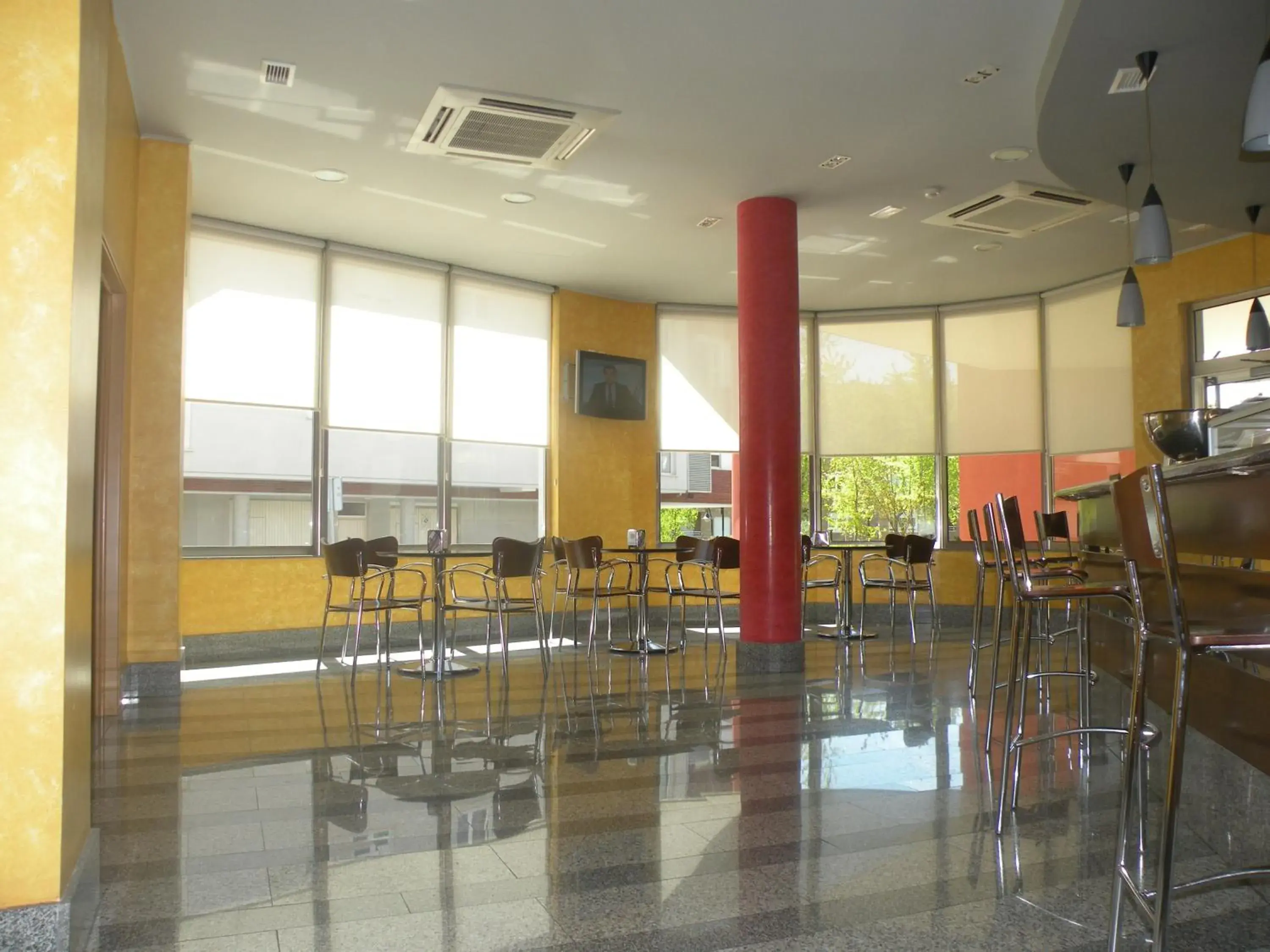 Restaurant/places to eat in Hotel Palacio Congresos Restaurant/places to eat in Hotel Palacio Congresos