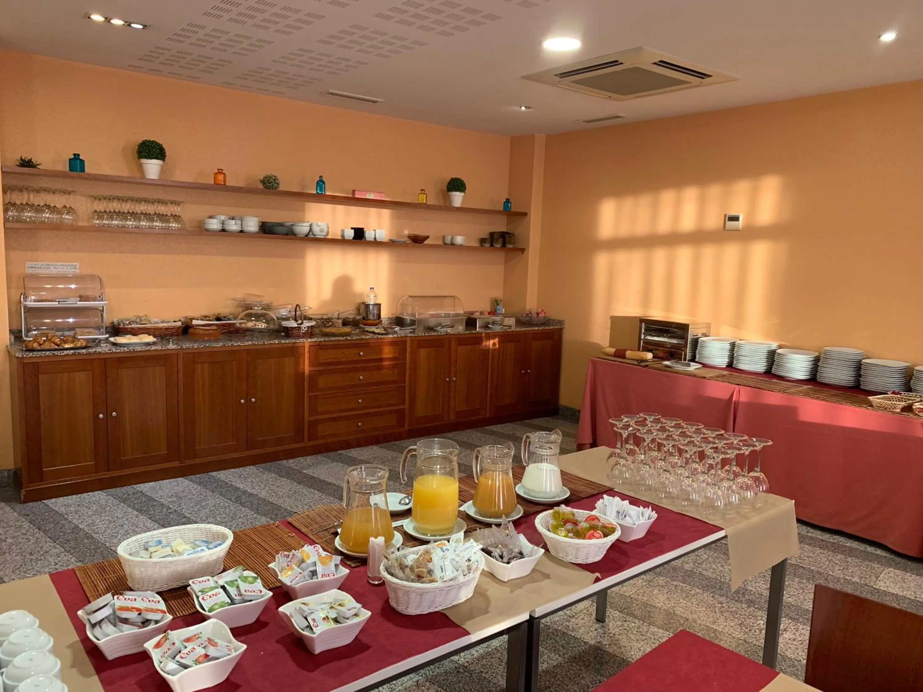 Breakfast in Hotel Palacio Congresos