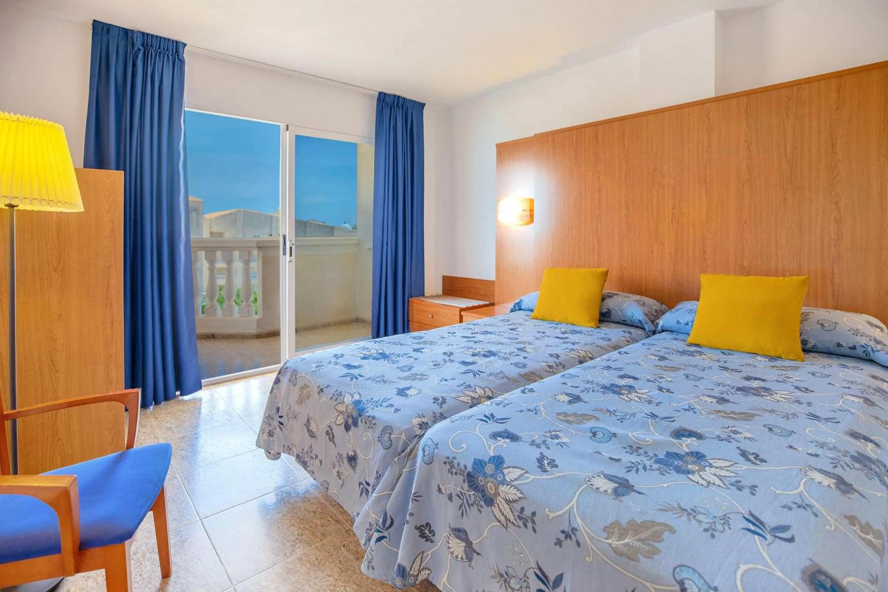 Photo of the whole room, Bed in Hotel Servigroup Romana