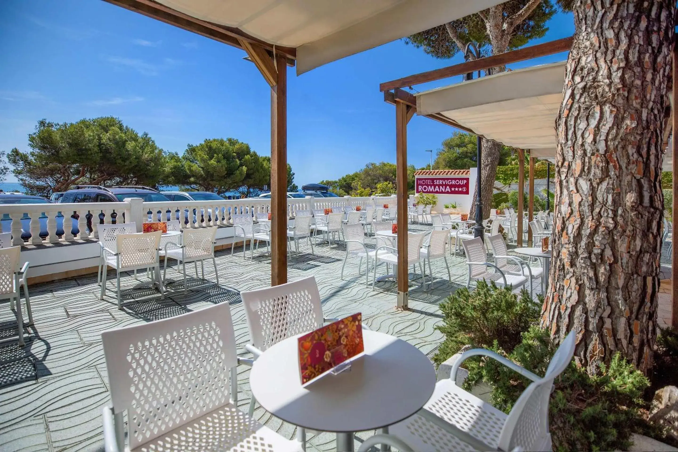 Lounge or bar in Hotel Servigroup Romana Lounge or bar in Hotel Servigroup Romana