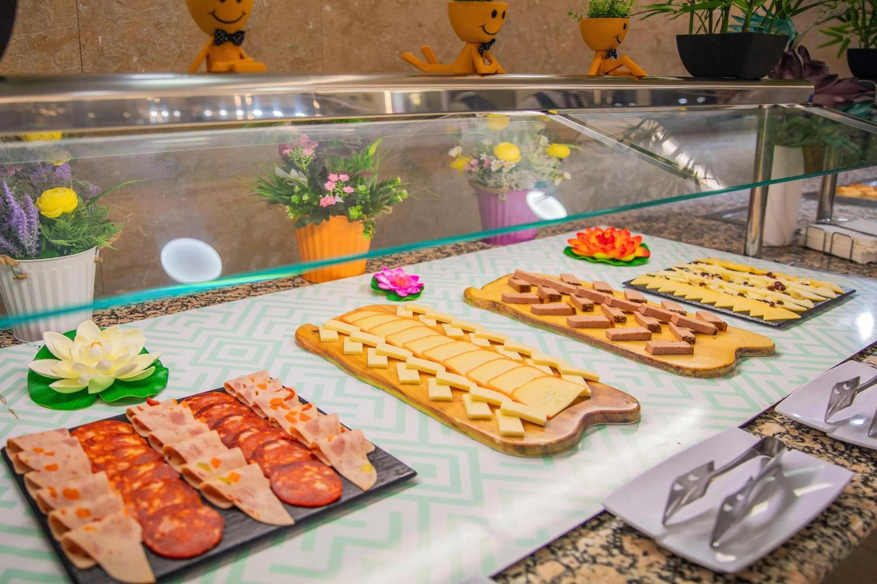 Restaurant/places to eat in Hotel Servigroup Romana