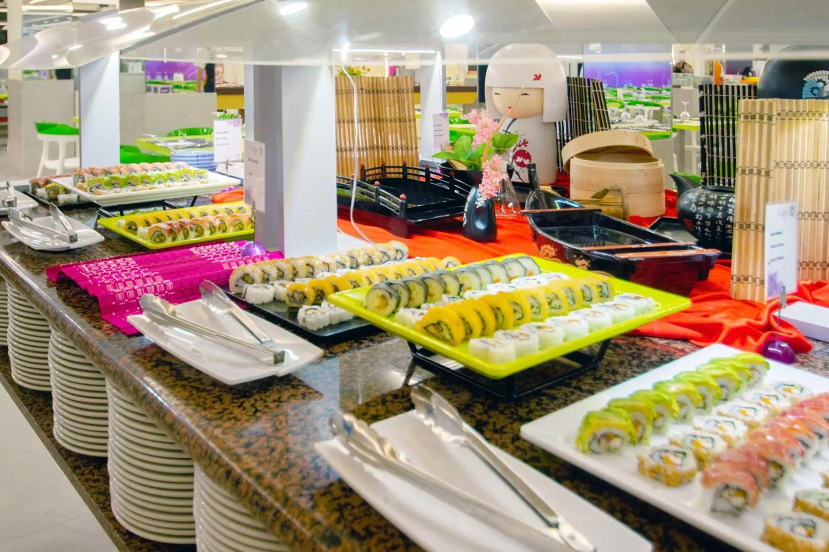 Restaurant/places to eat in Hotel Servigroup Romana Restaurant/places to eat in Hotel Servigroup Romana