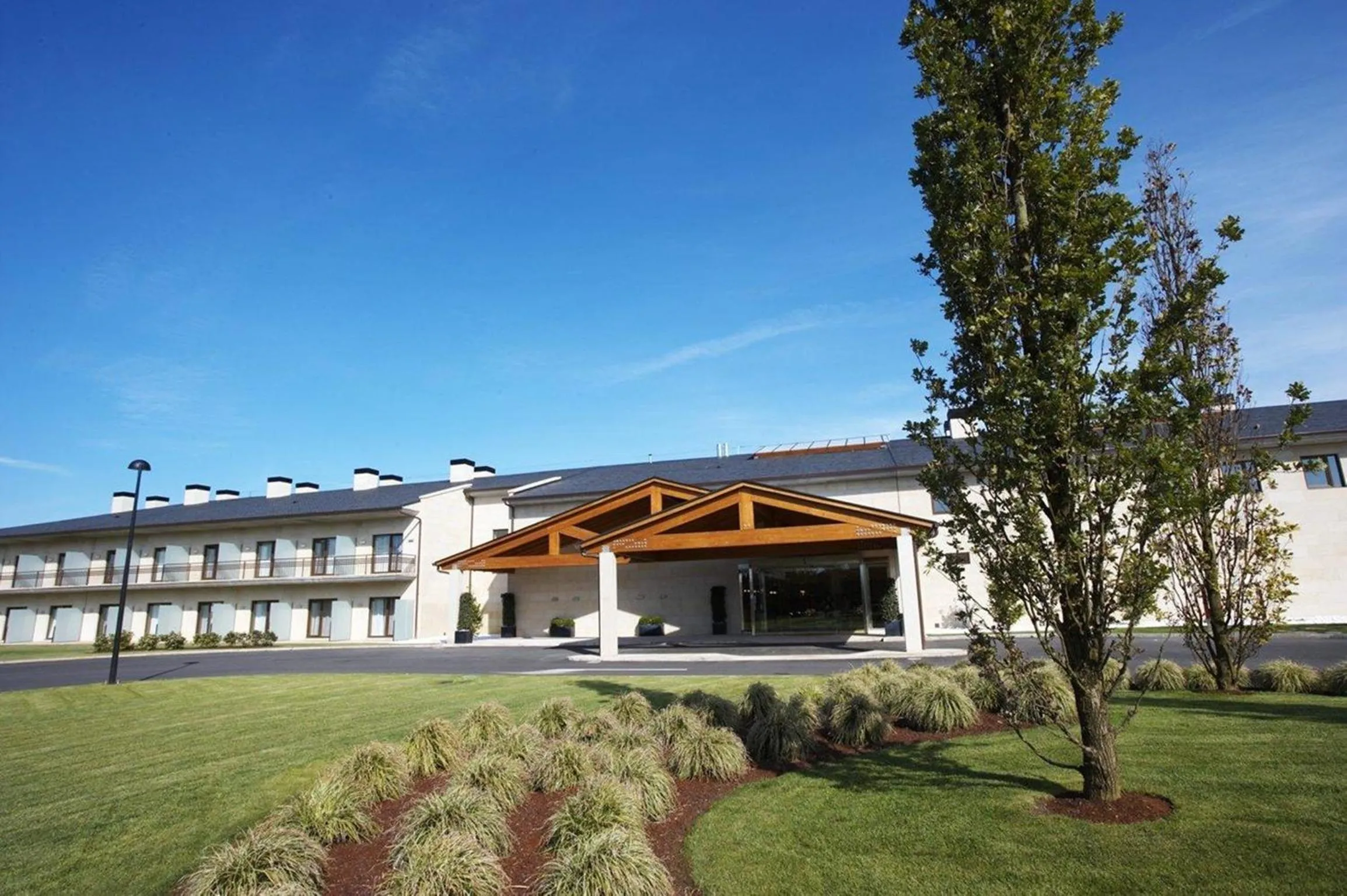 Facade/entrance in Hotel Spa Attica21 Vilalba