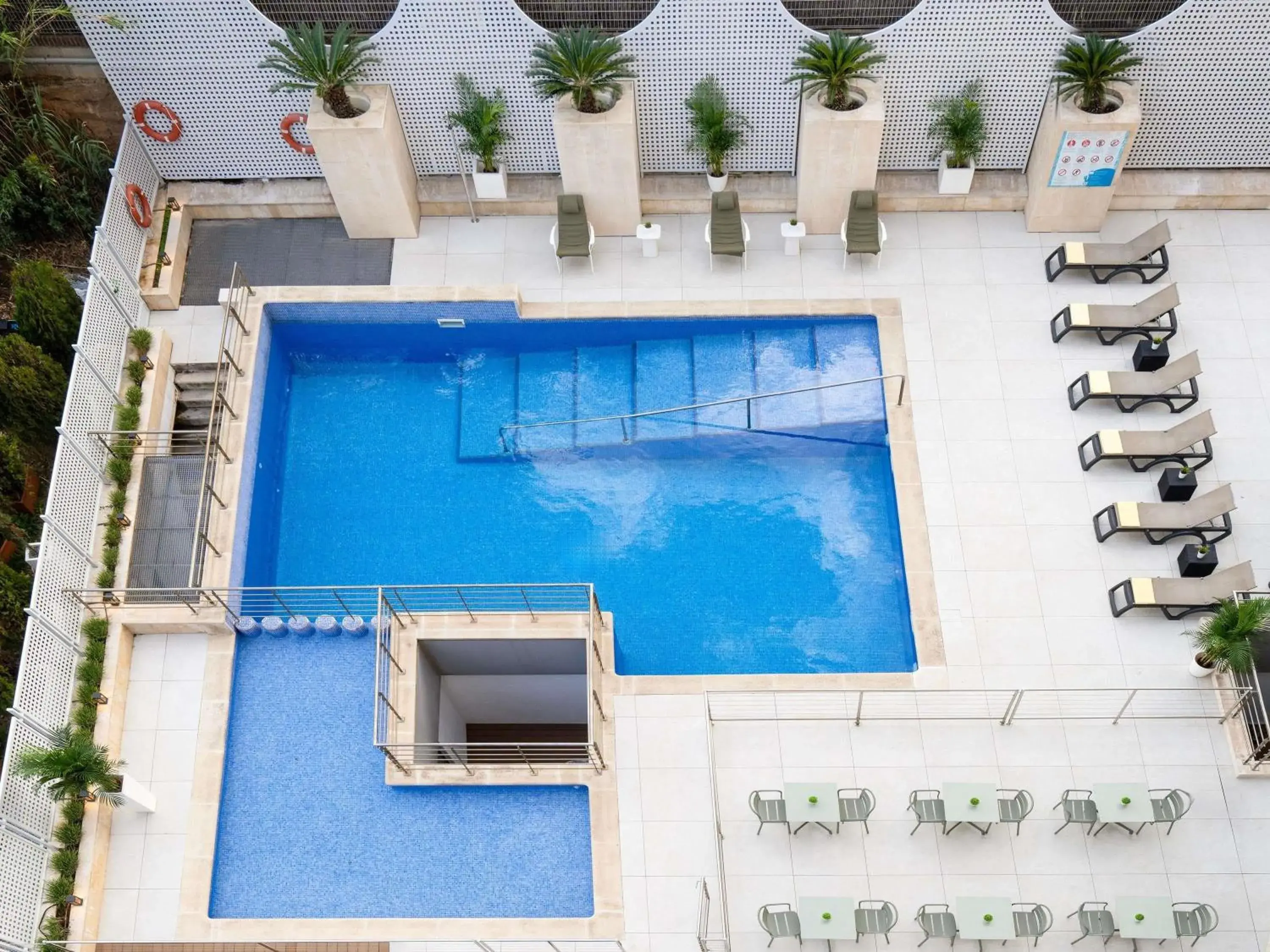 Pool view in ibis Styles Barcelona Sant Joan Despi Pool view in ibis Styles Barcelona Sant Joan Despi