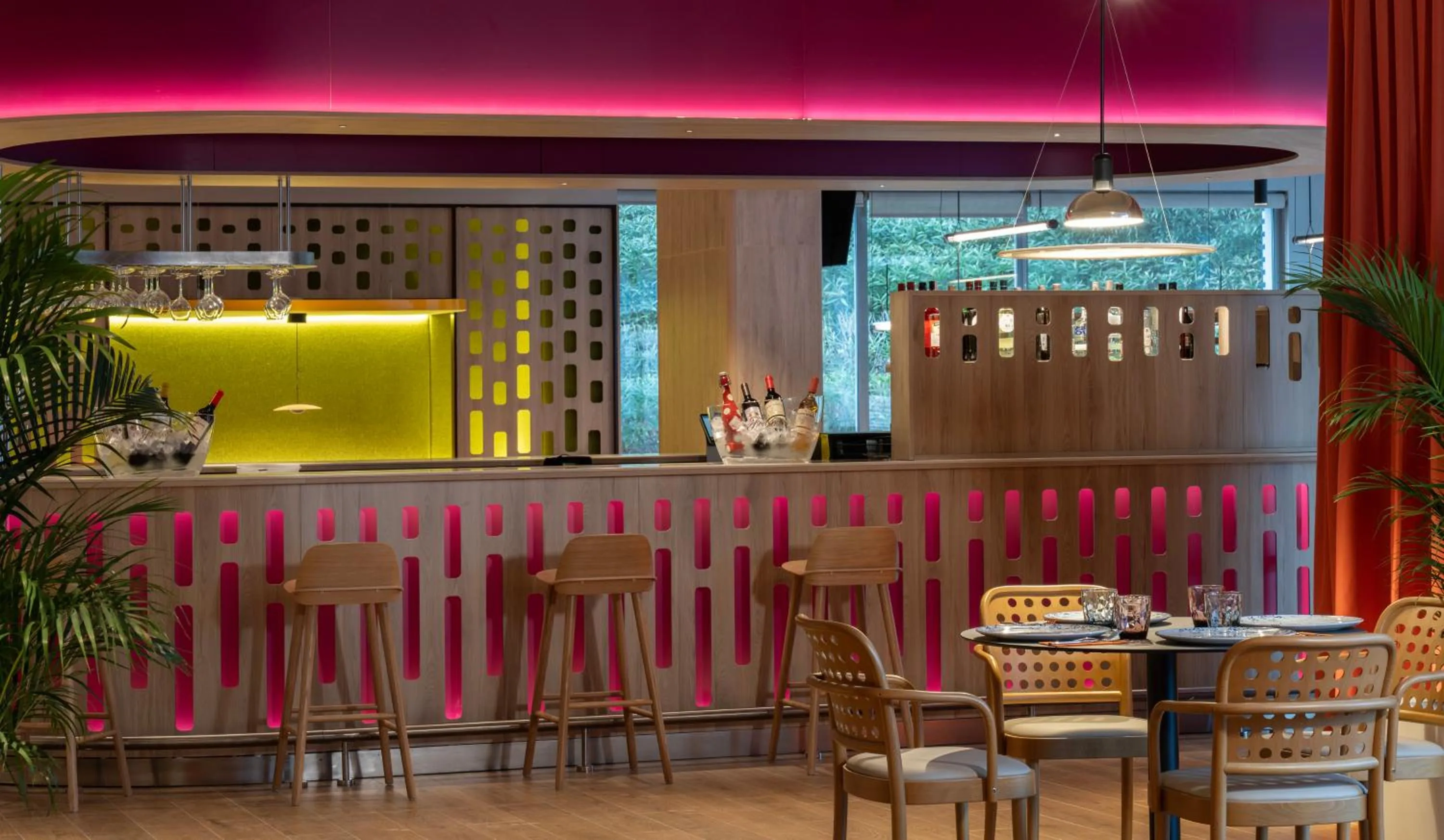 Lounge or bar in ibis Styles Barcelona Sant Joan Despi
