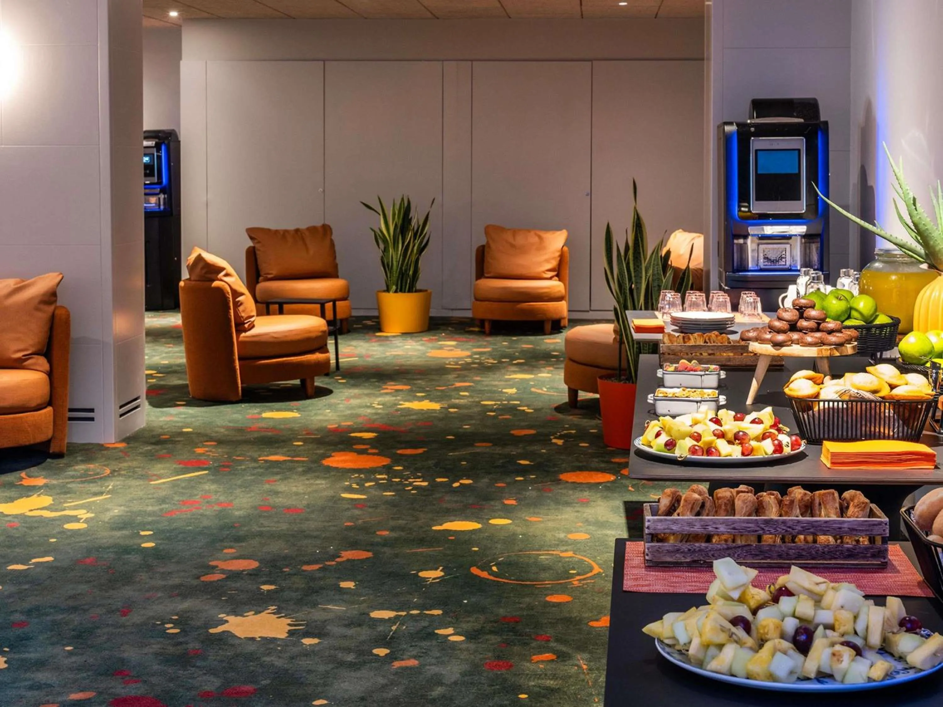 Meeting/conference room in ibis Styles Barcelona Sant Joan Despi