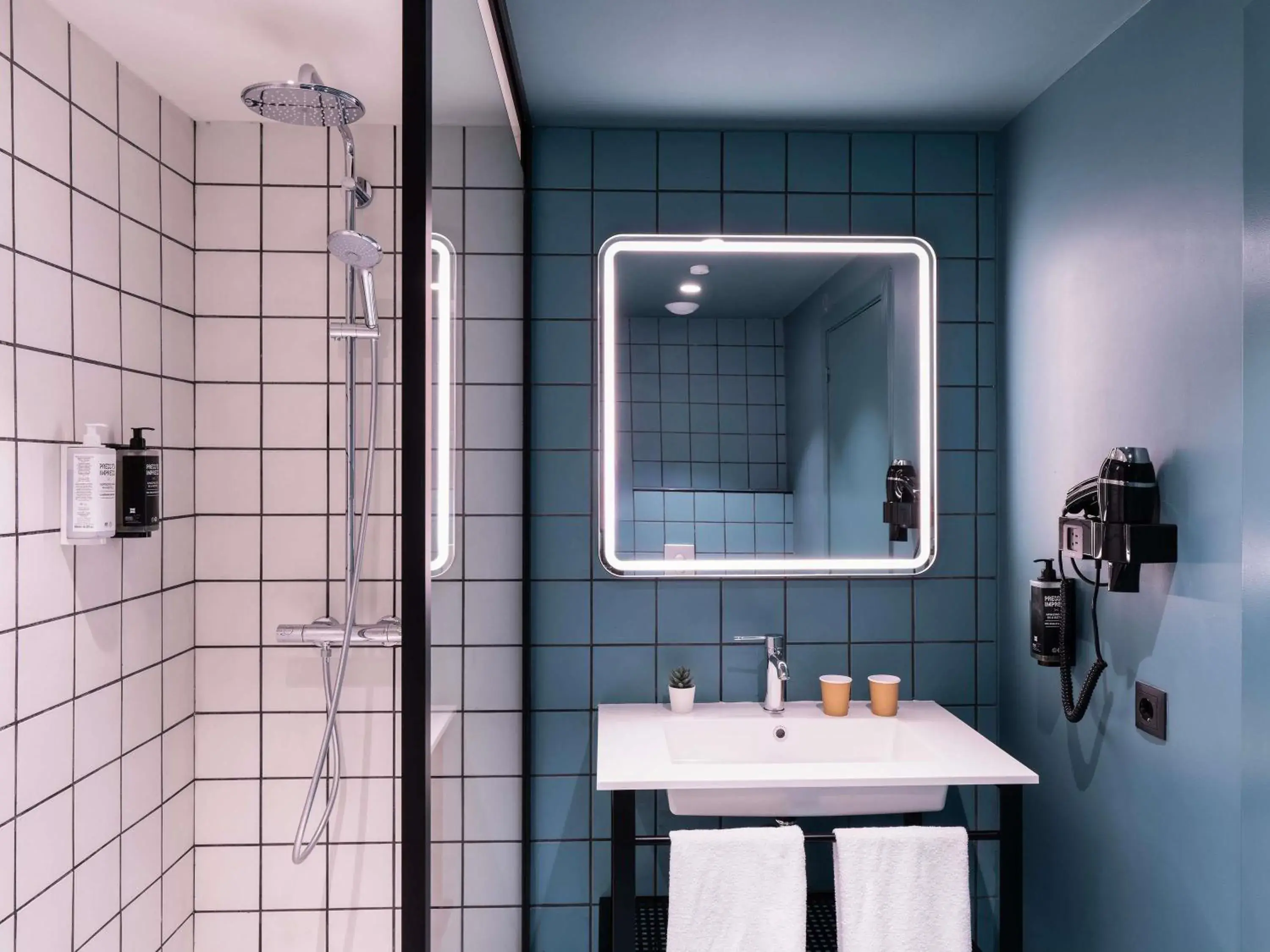 Bedroom in ibis Styles Barcelona Sant Joan Despi Bedroom in ibis Styles Barcelona Sant Joan Despi