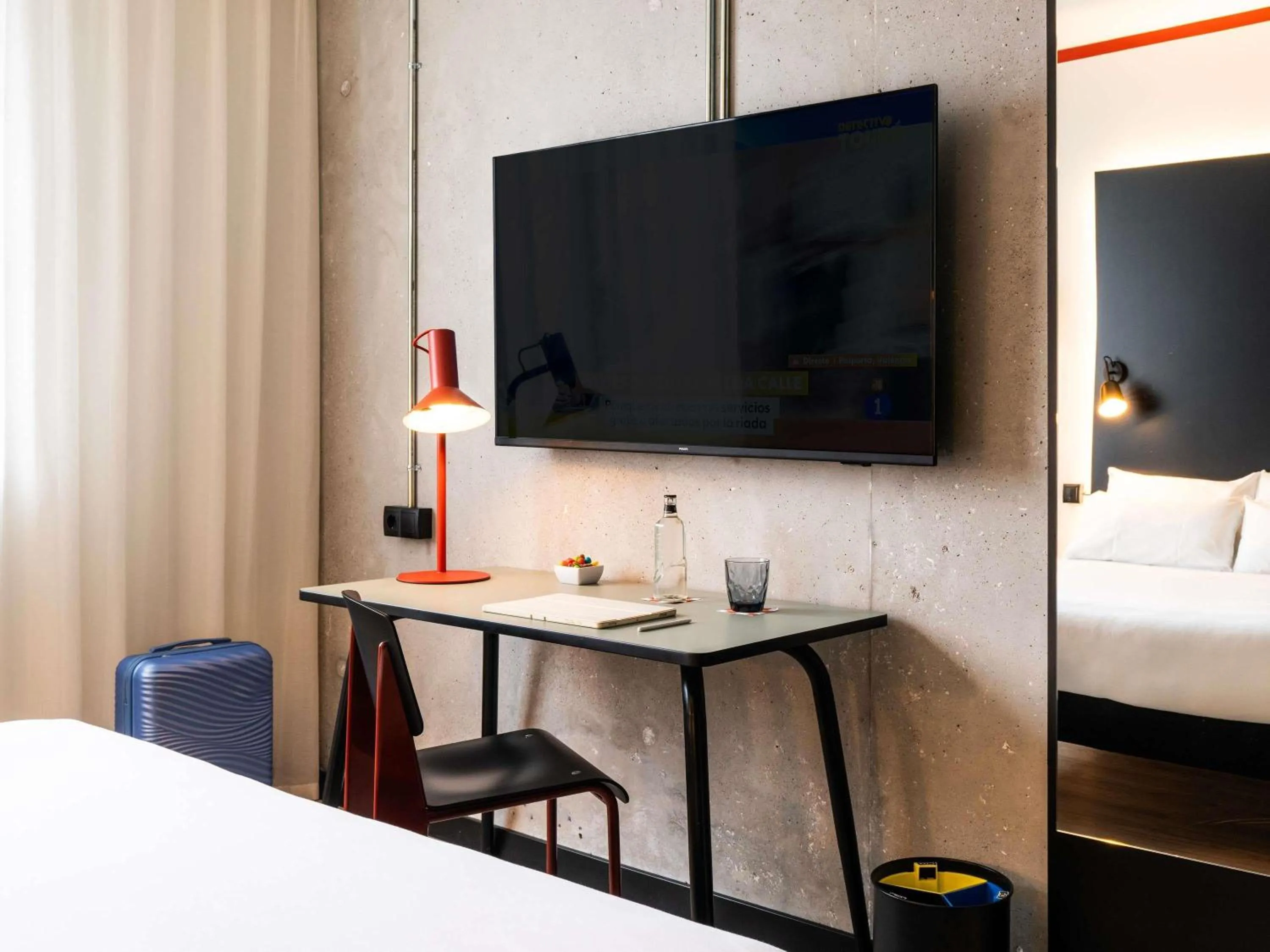 Bedroom, Bed in ibis Styles Barcelona Sant Joan Despi