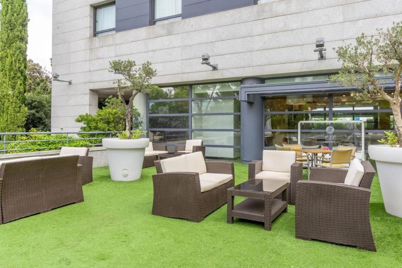 Patio in Exe Madrid Norte