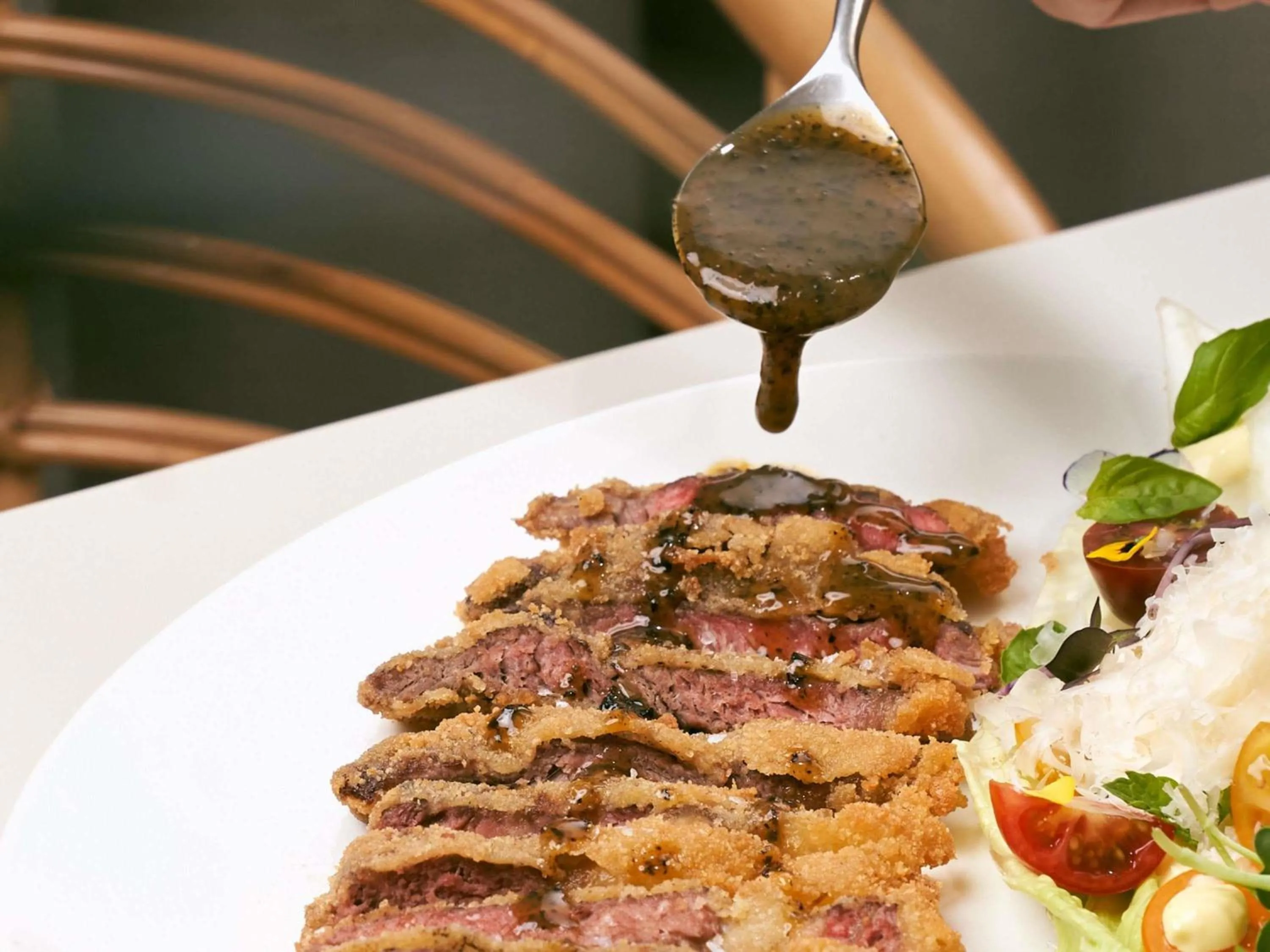 Restaurant/places to eat in Novotel Campo De Las Naciones