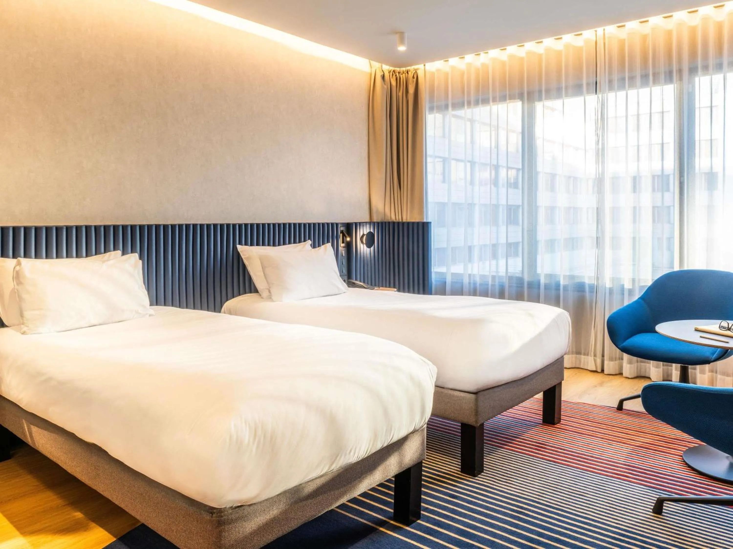 Bedroom, Bed in Novotel Campo De Las Naciones