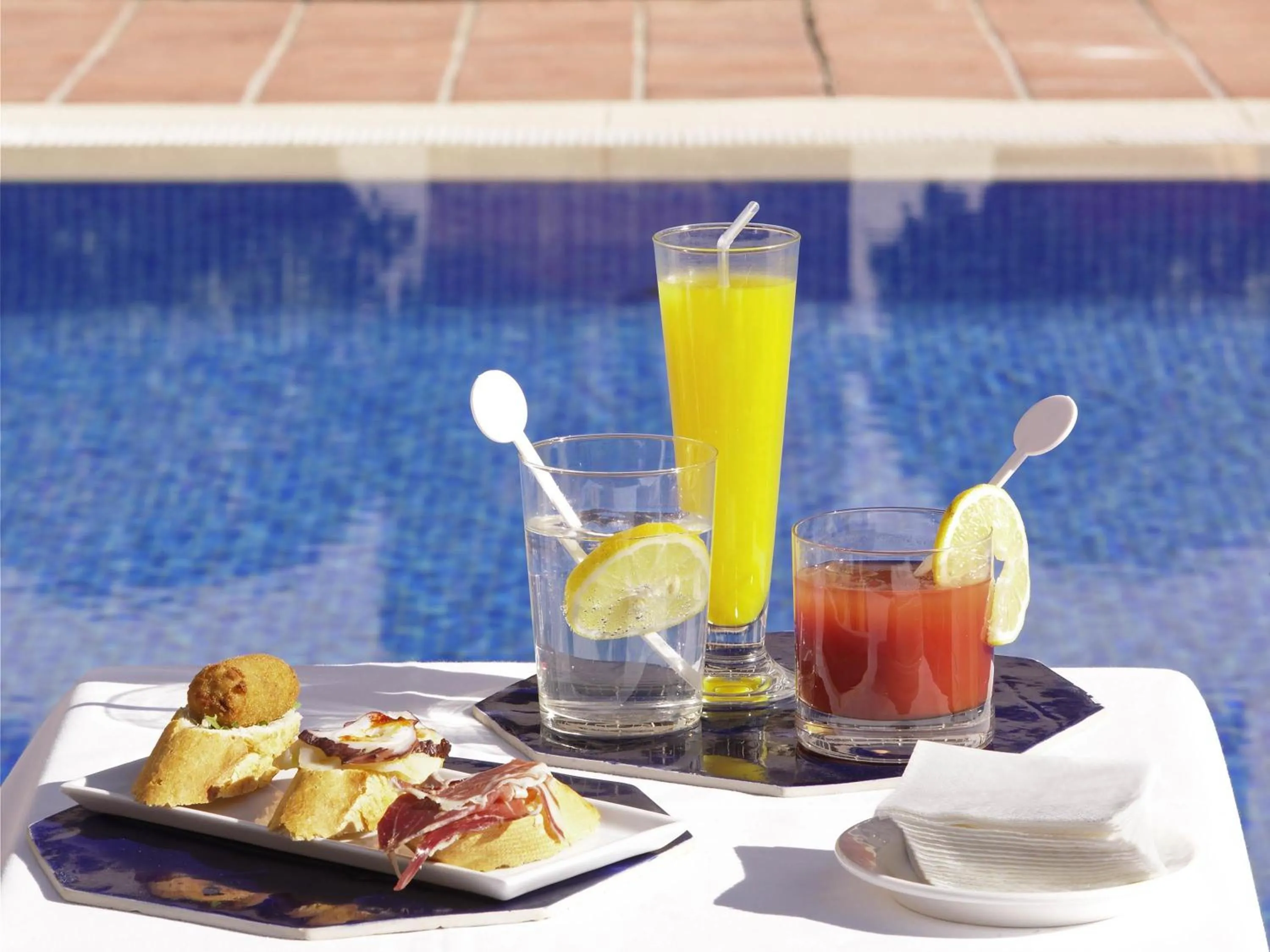 Pool view in Novotel Campo De Las Naciones