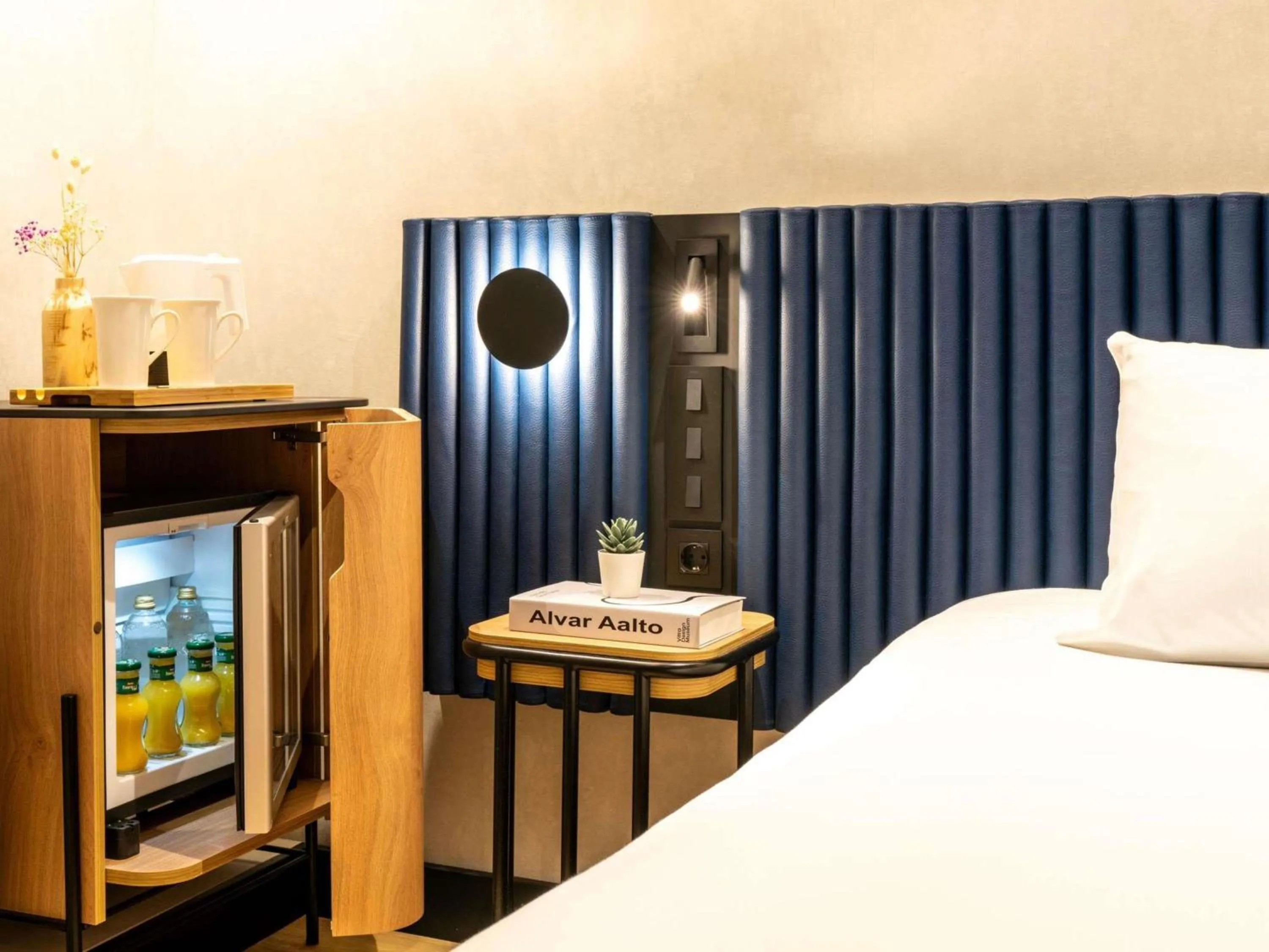 Bedroom, Bed in Novotel Campo De Las Naciones