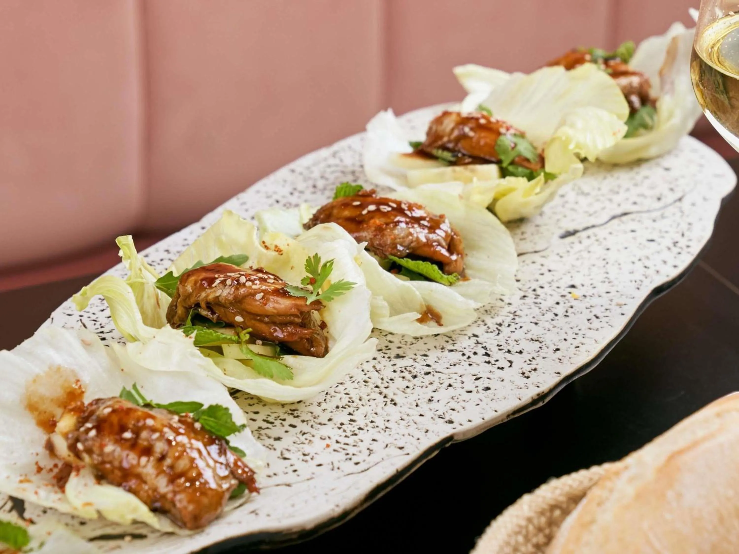 Restaurant/places to eat in Novotel Campo De Las Naciones