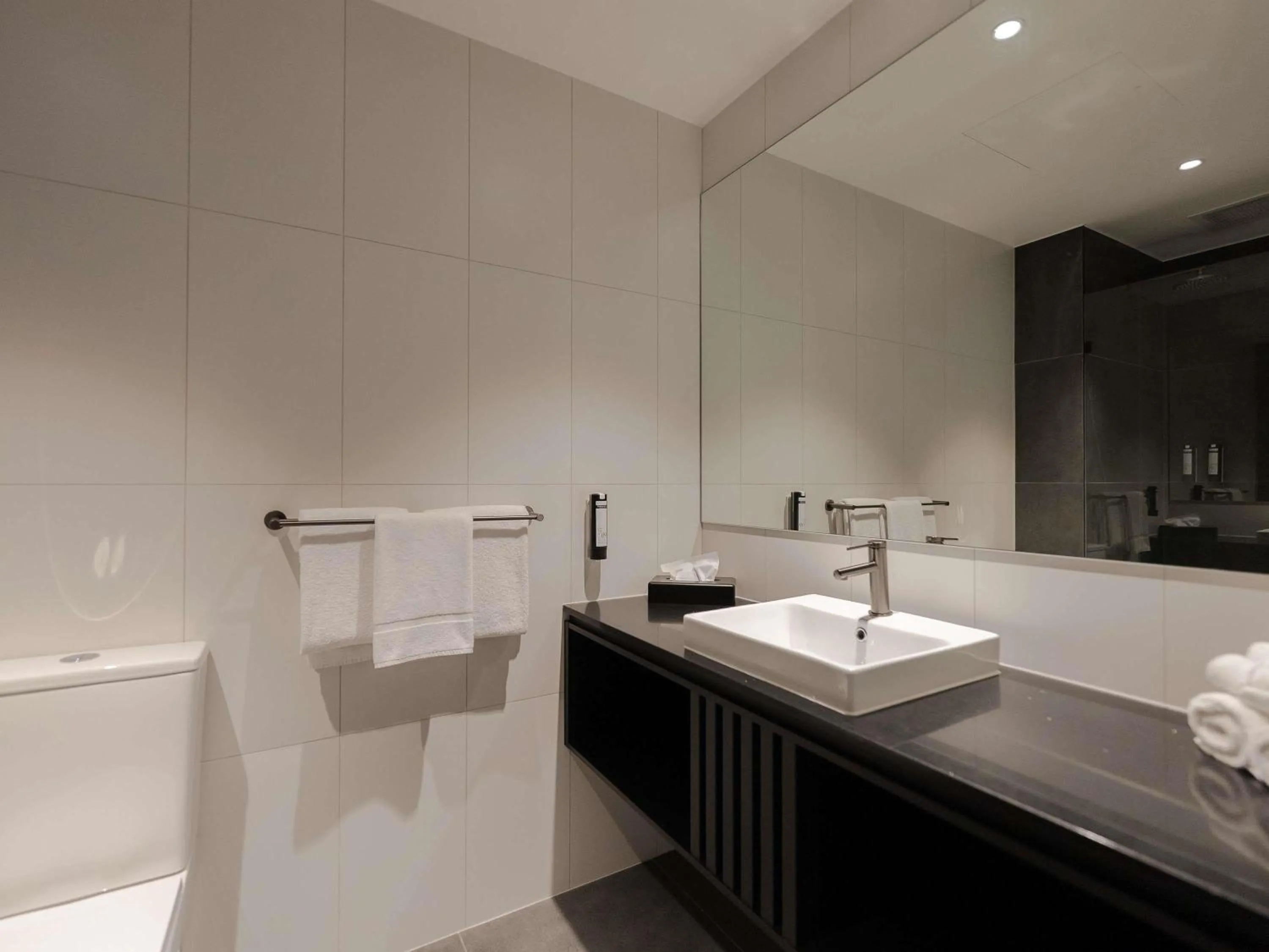 Bedroom in Mantra Tonsley Adelaide