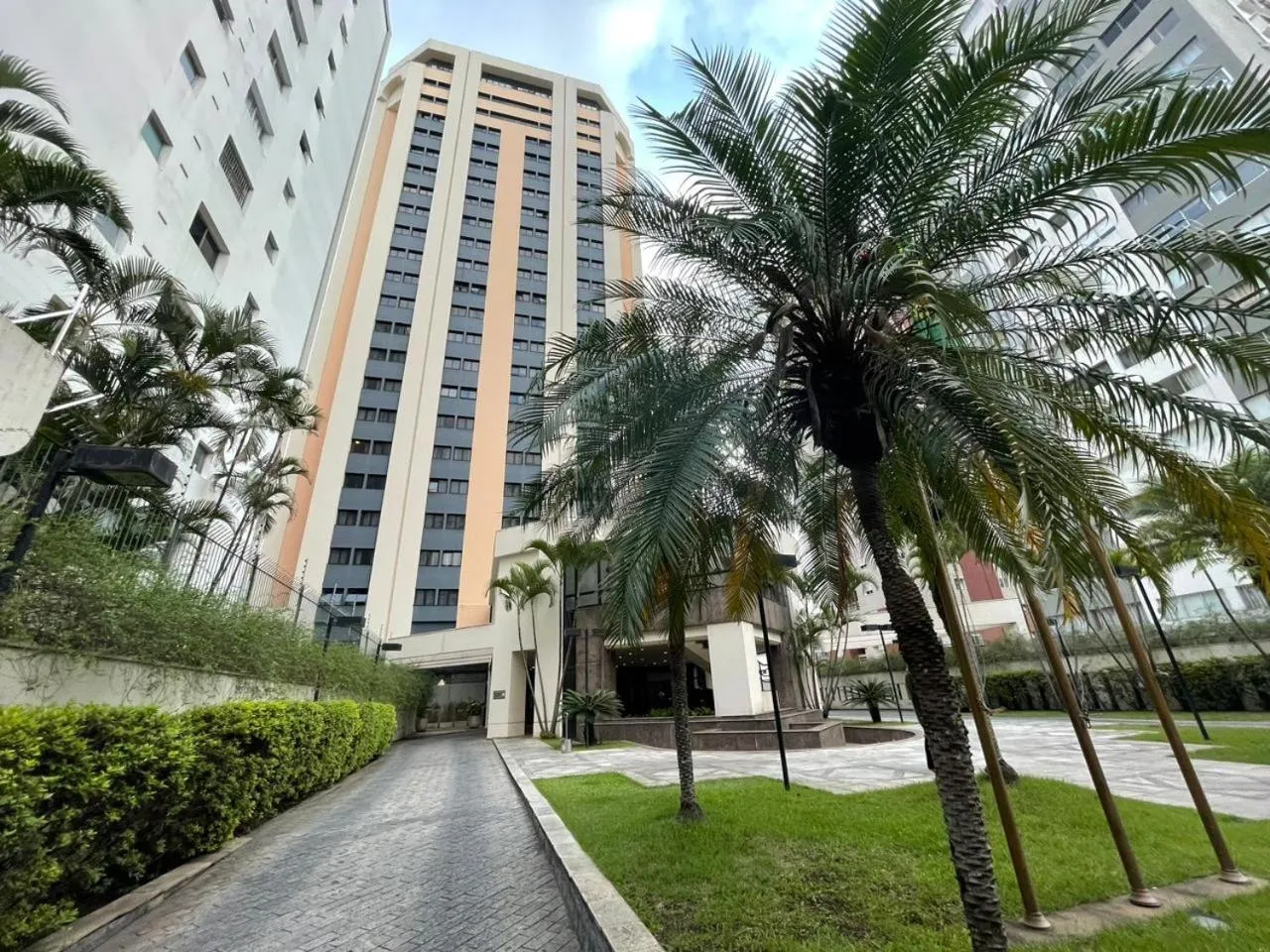 Property building in Três de Julho Flats - Jardins II