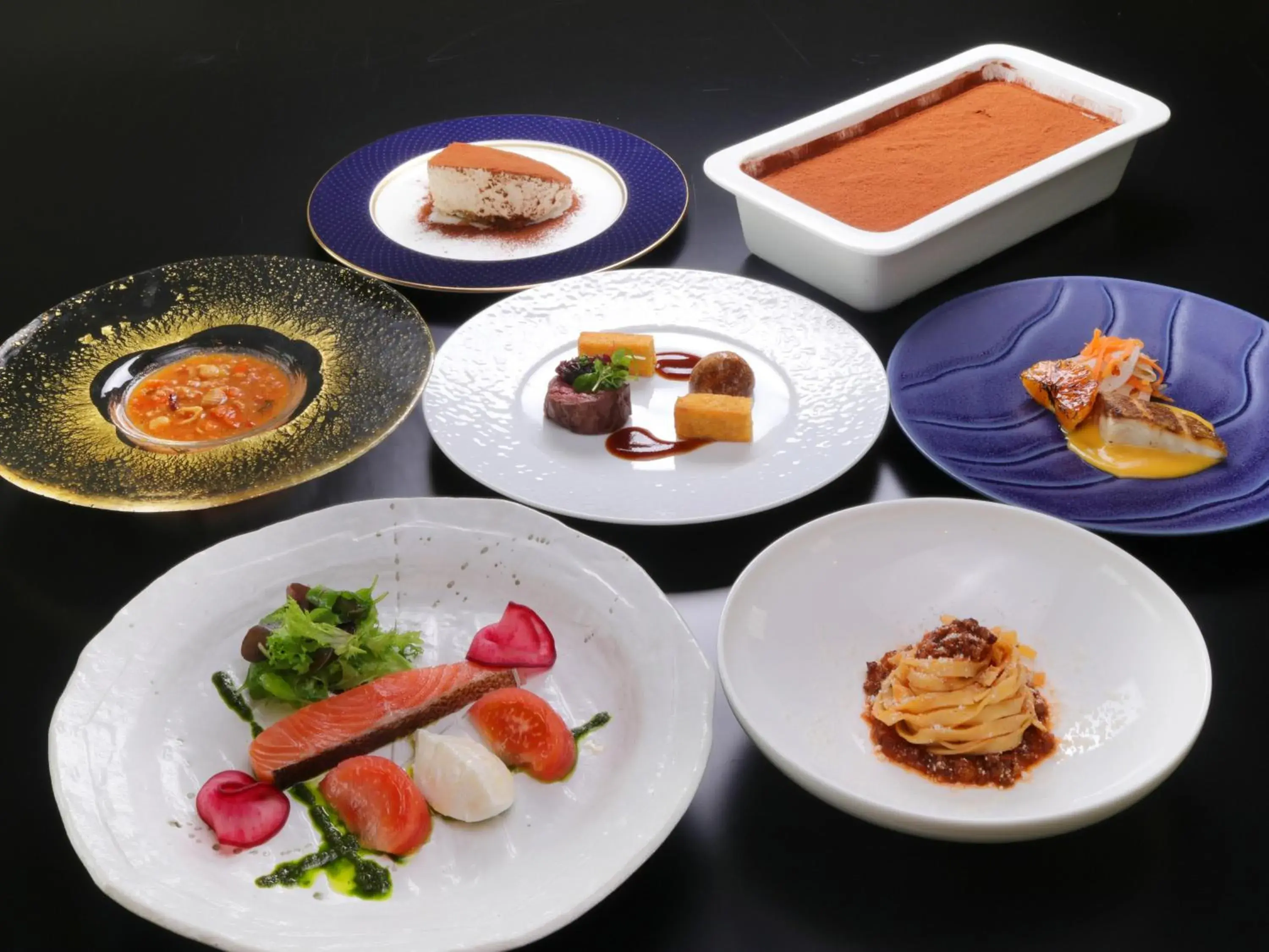 Restaurant/places to eat in Grand Xiv naruto the lodge Restaurant/places to eat in Grand Xiv naruto the lodge