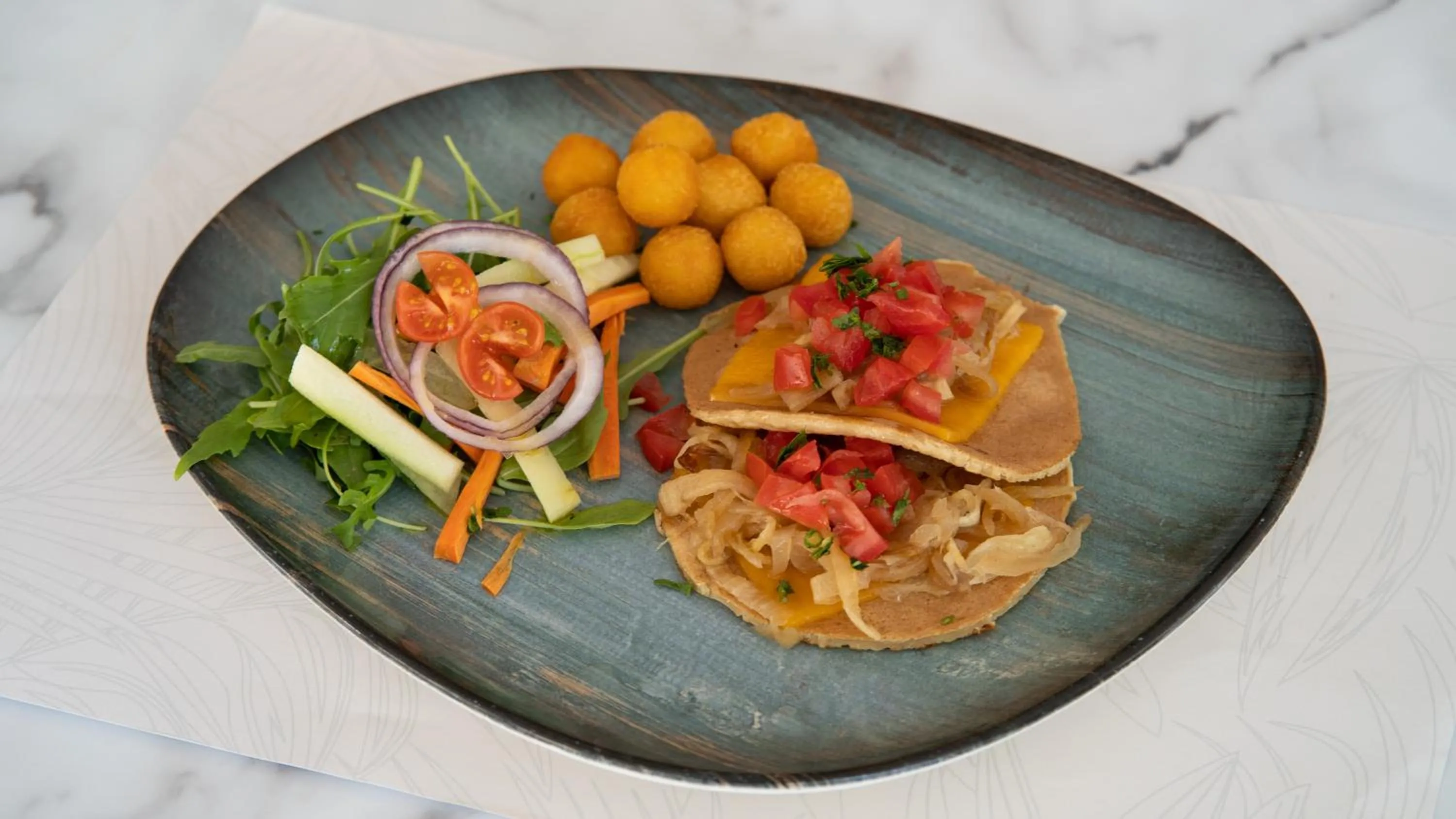 Food and drinks in The Agir Springs Hotel by Medplaya