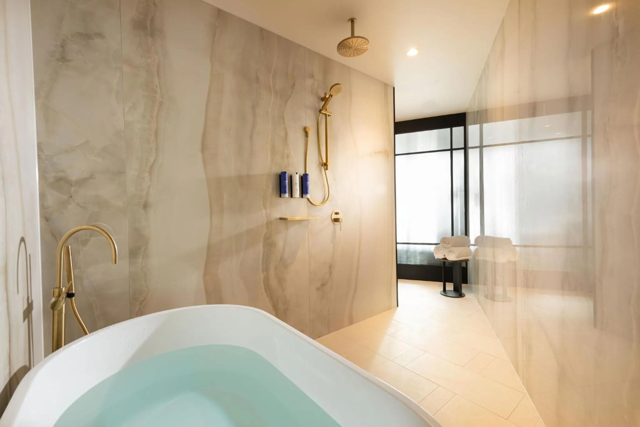 Shower in Dorsett Melbourne