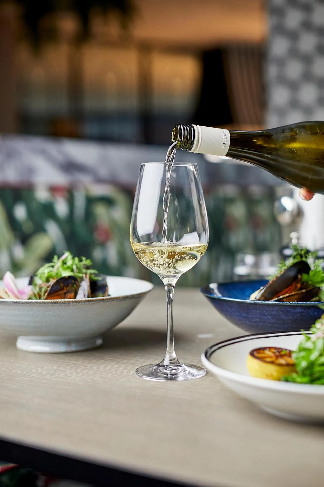 Food and drinks in Dorsett Melbourne