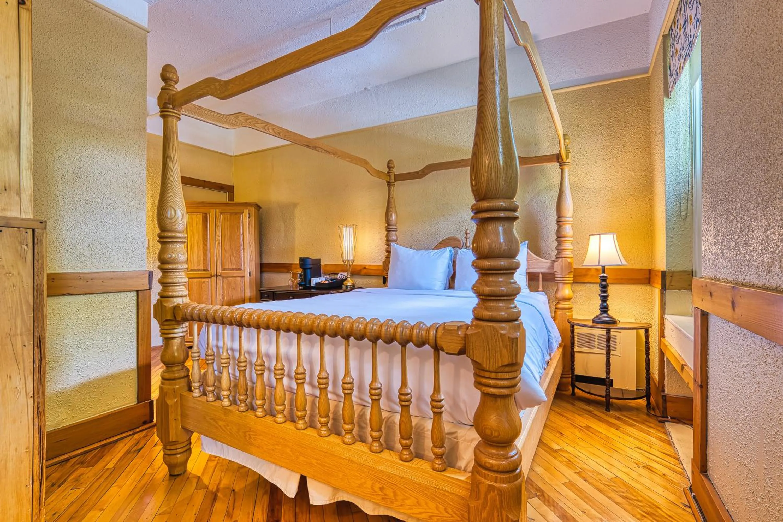 Bed in The Stratford Hotel by Hoco Hotels Collection