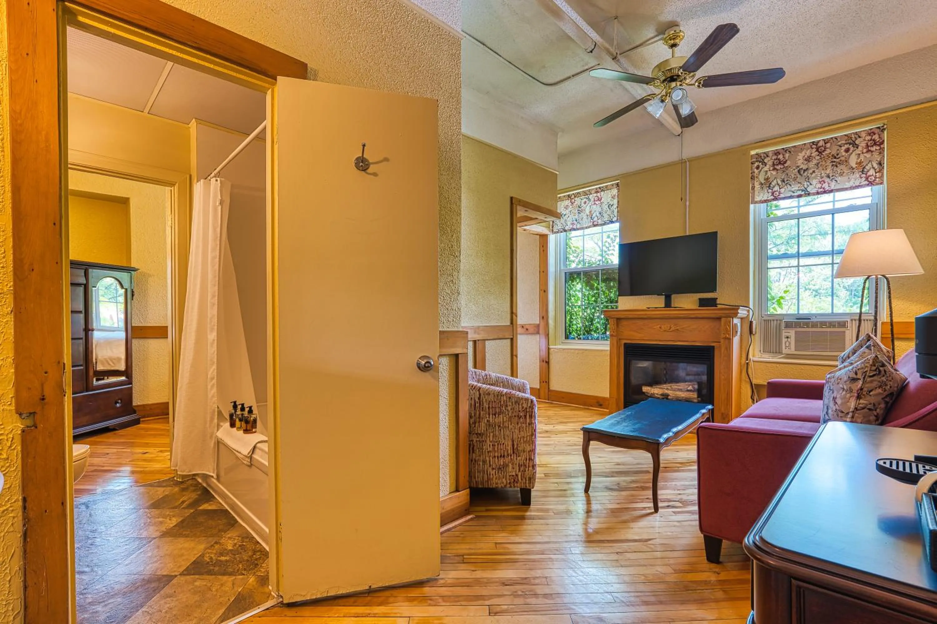 Living room in The Stratford Hotel by Hoco Hotels Collection