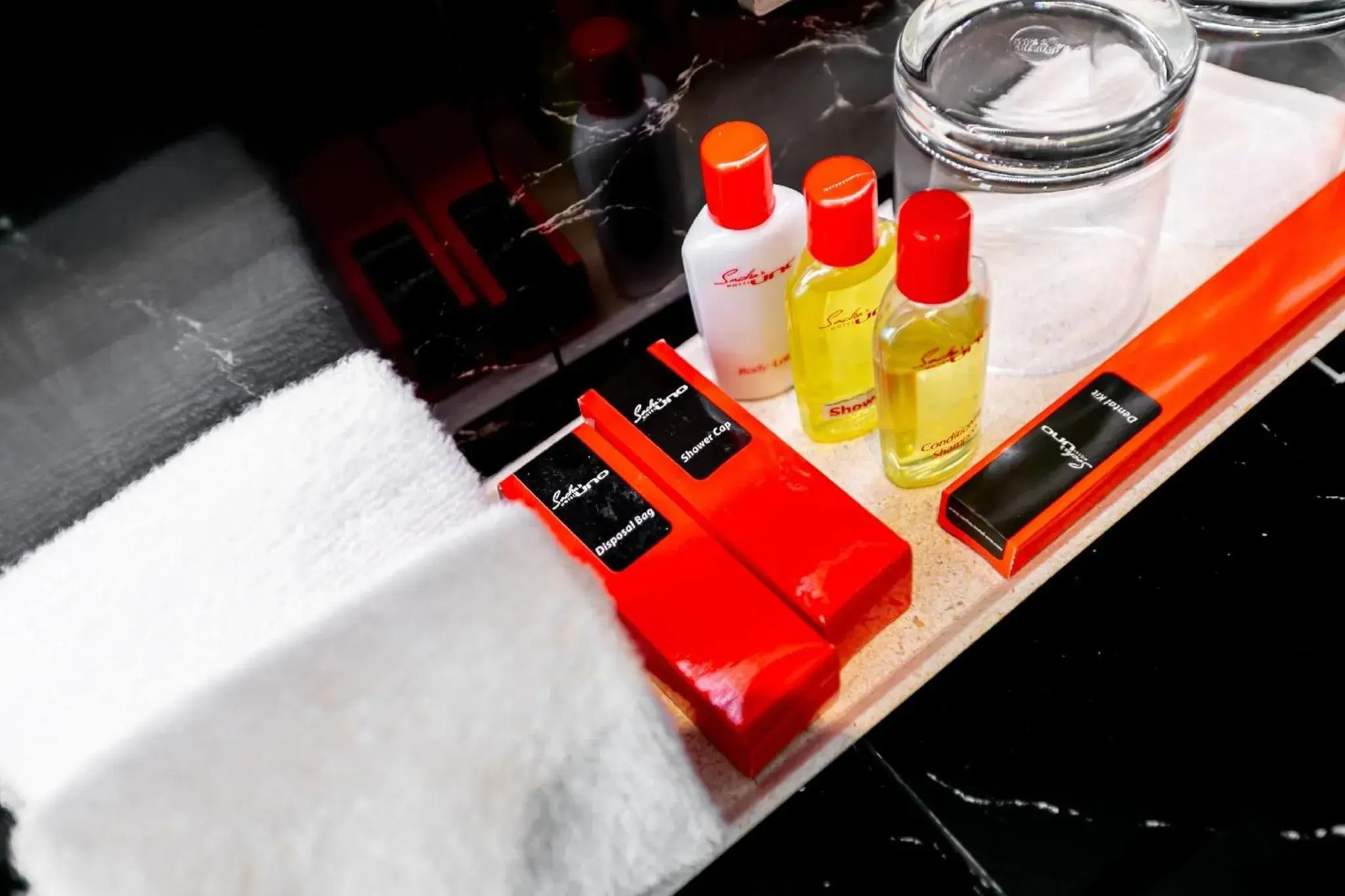 Bathroom in Uno Express Bathroom in Uno Express